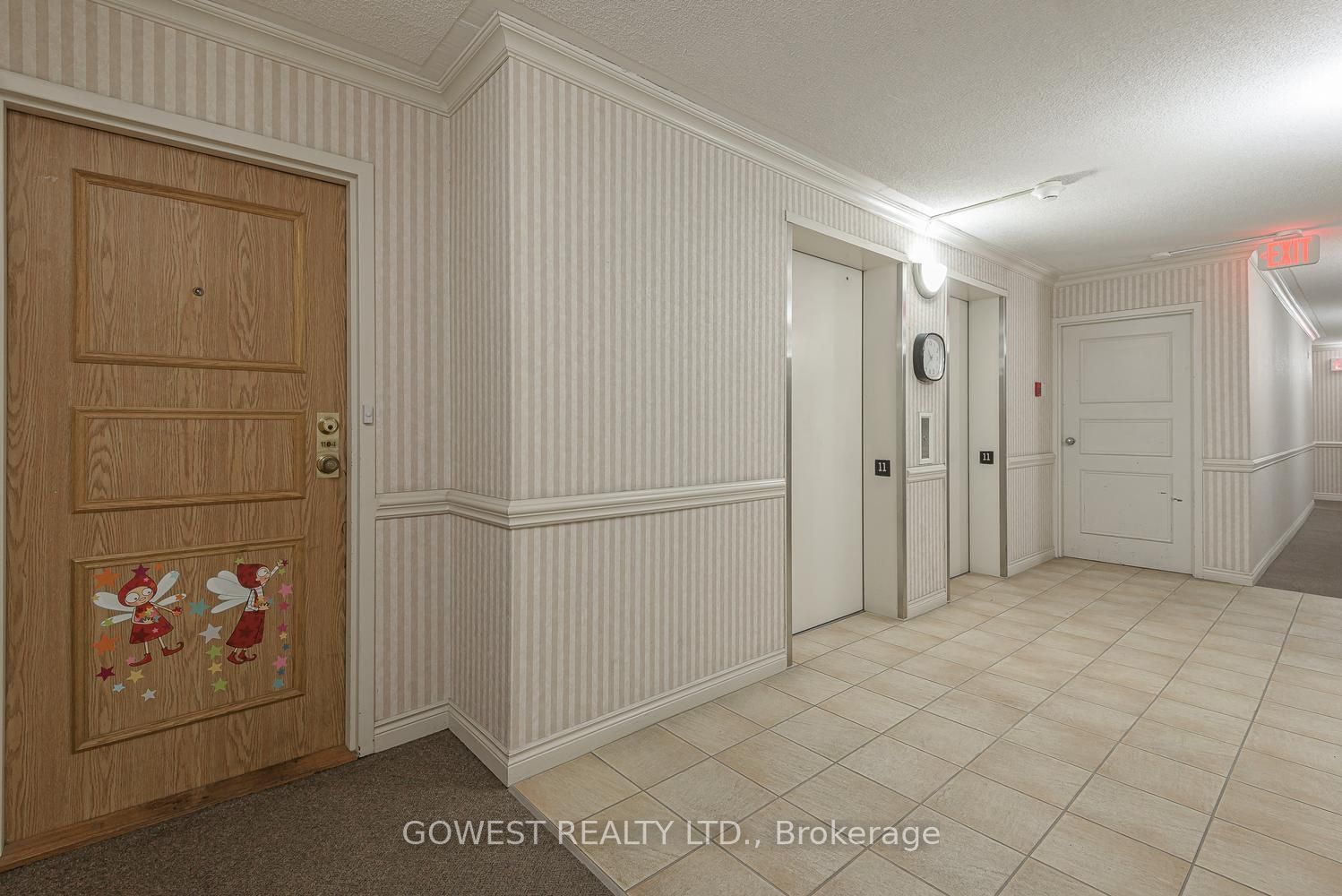 432 Main Street E 1104 Property Photo 4