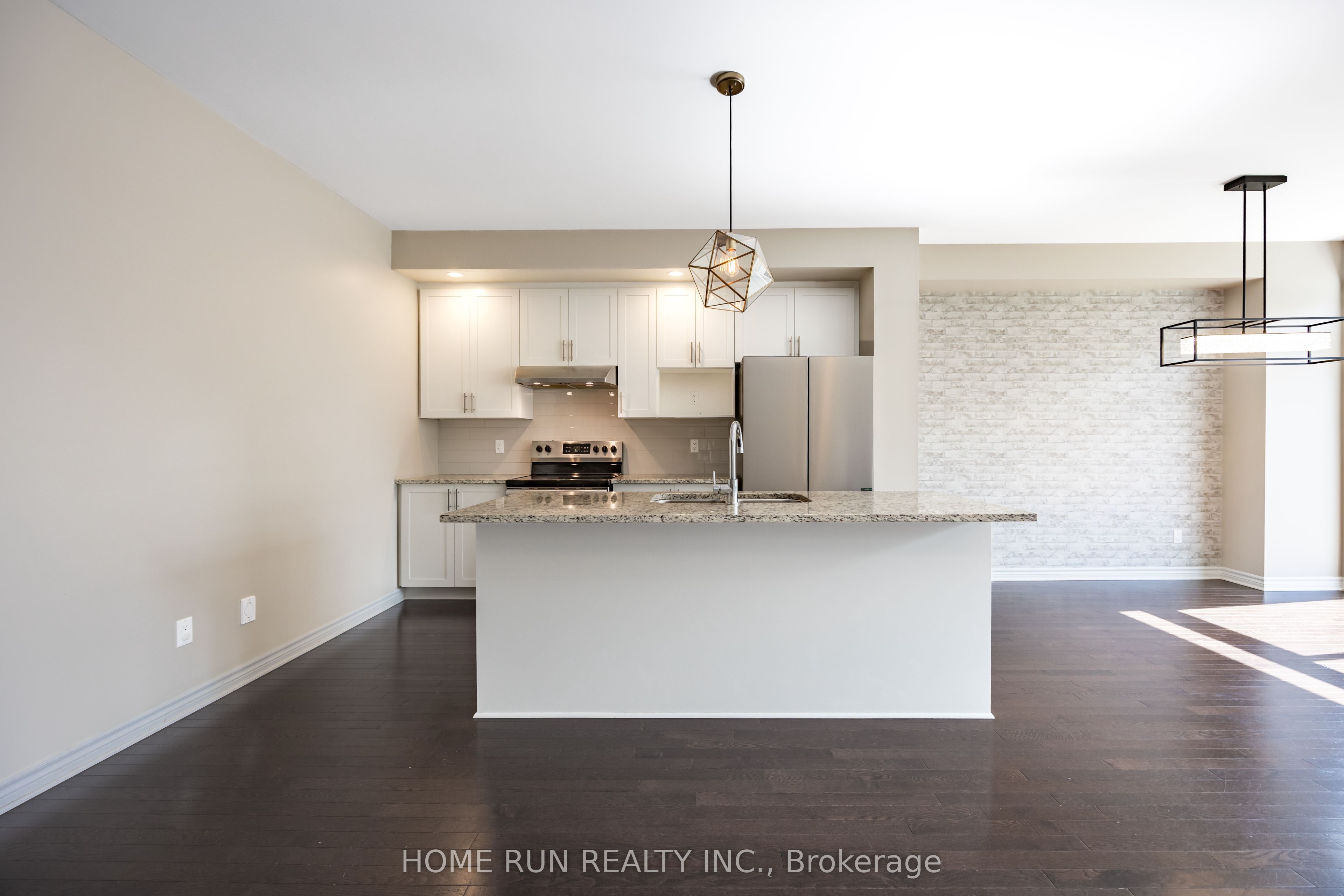 818 Clapham Terrace Property Photo 6