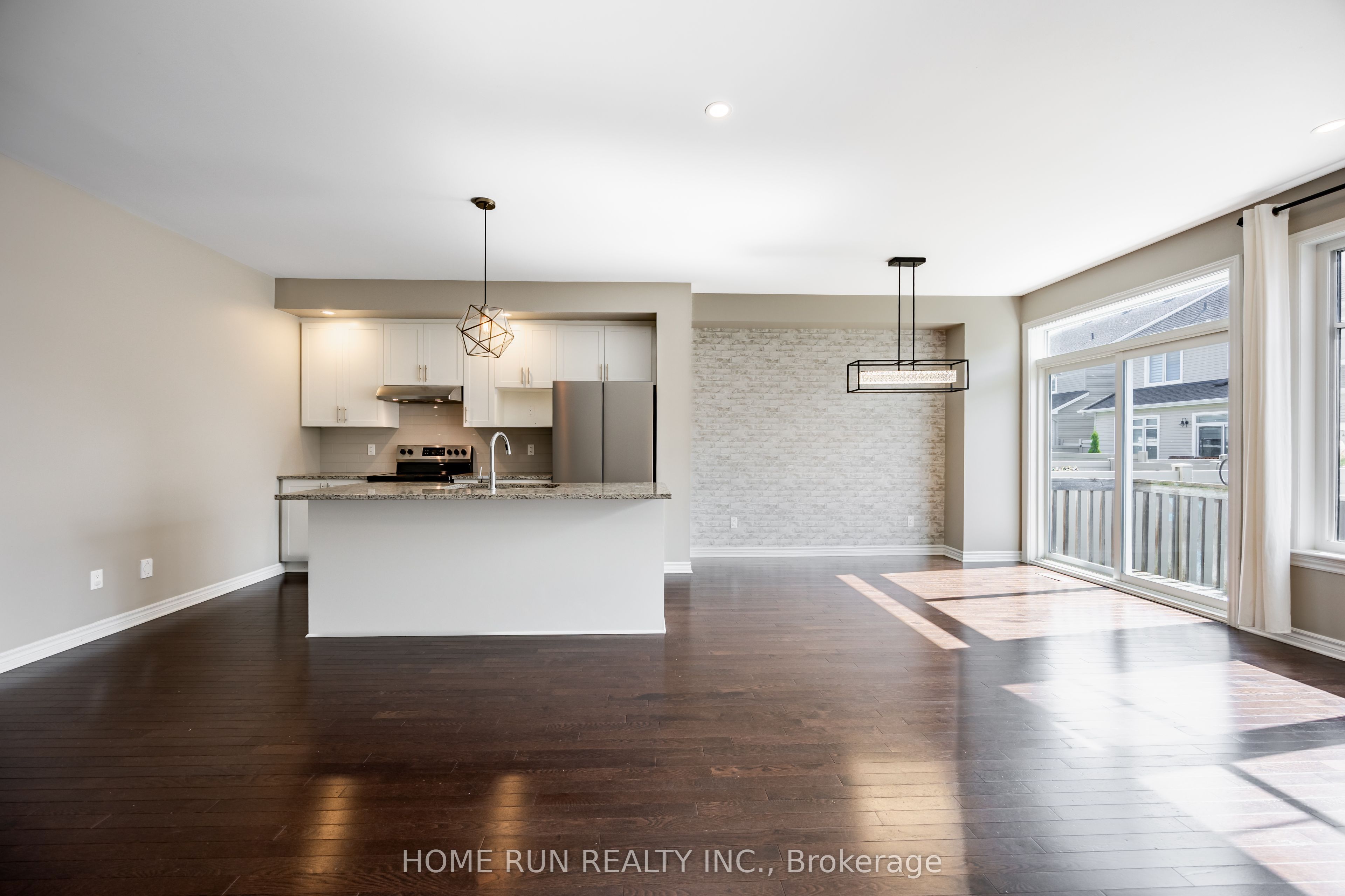 818 Clapham Terrace Property Photo 7