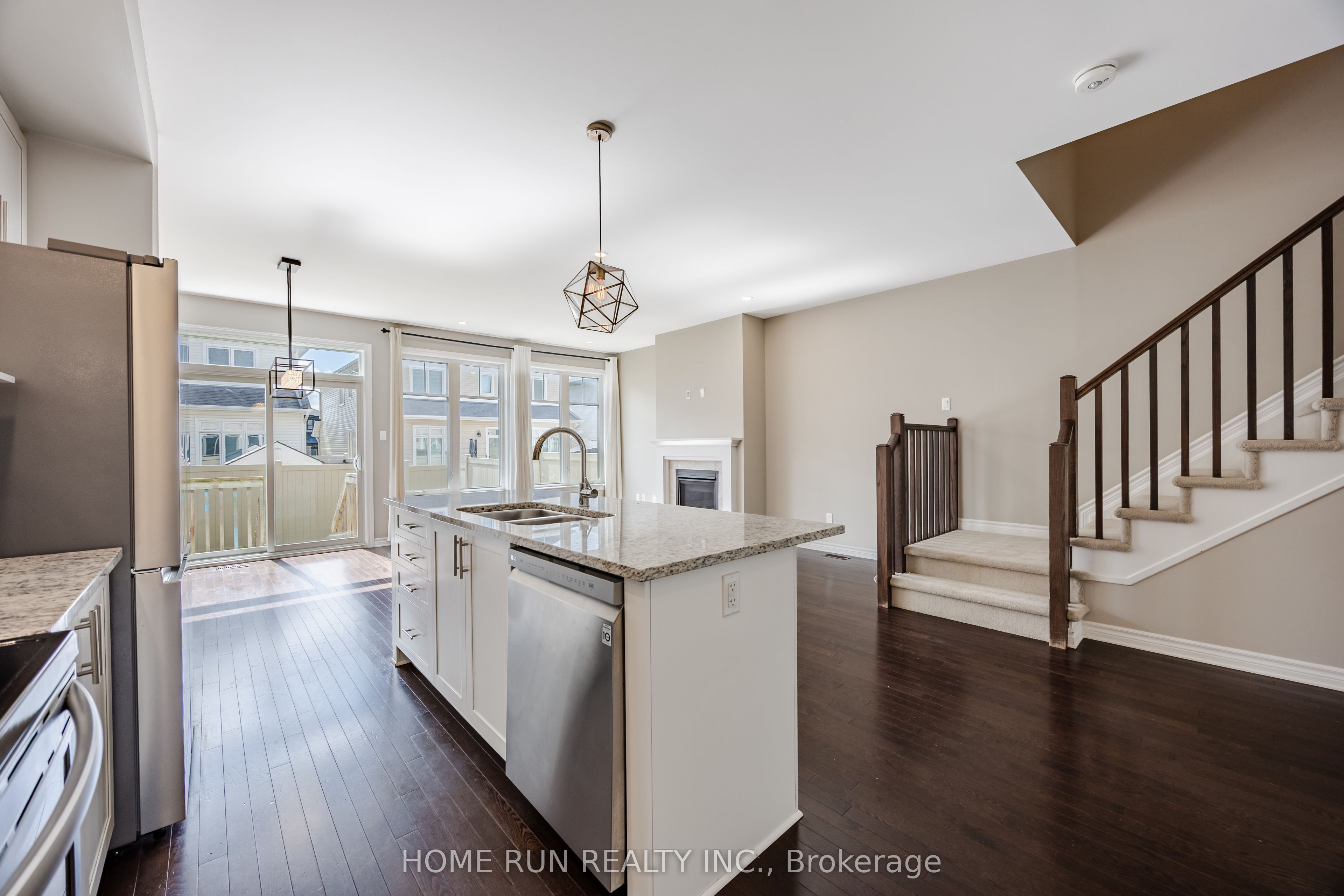 818 Clapham Terrace Property Photo 15