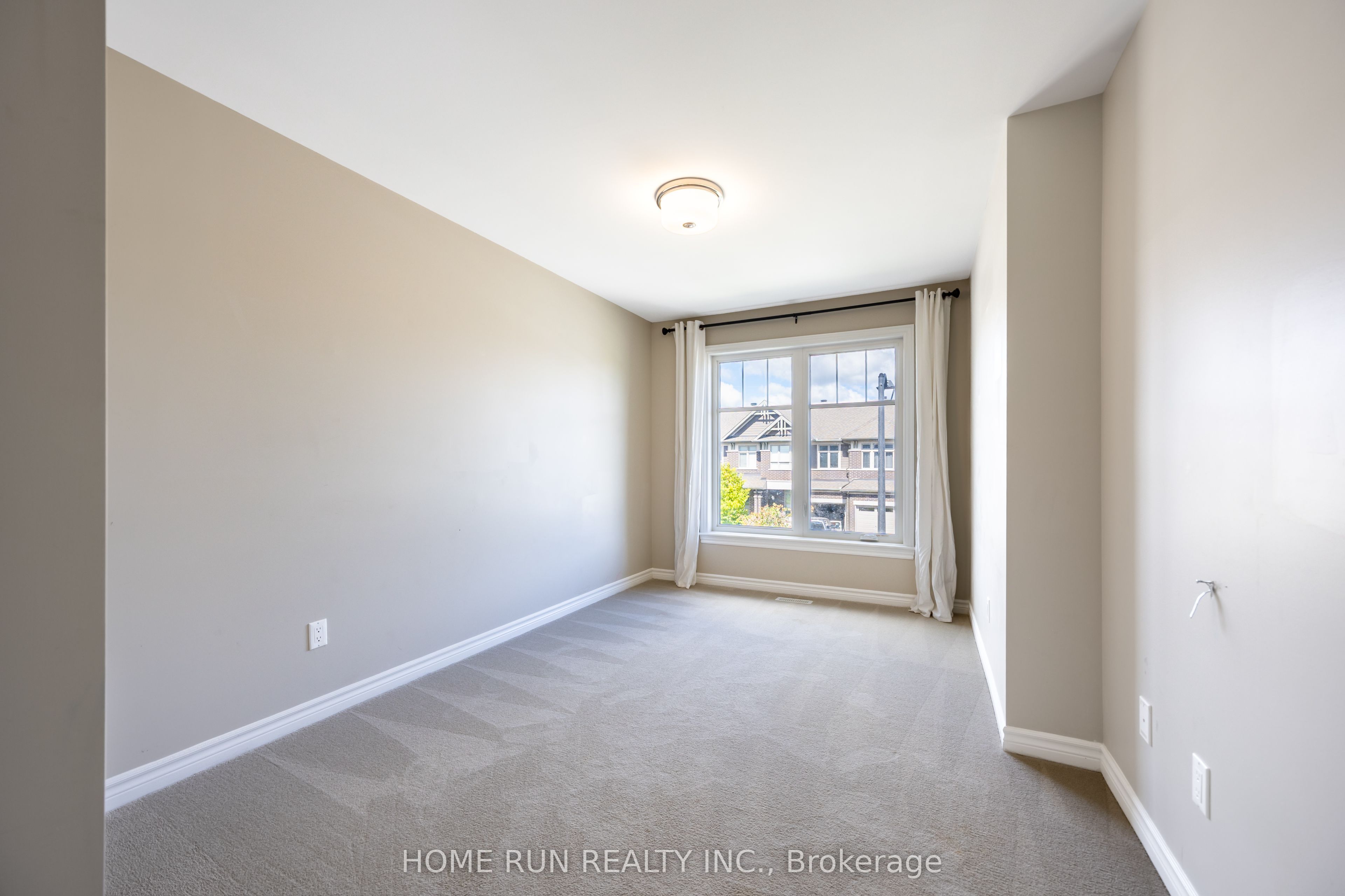 818 Clapham Terrace Property Photo 29