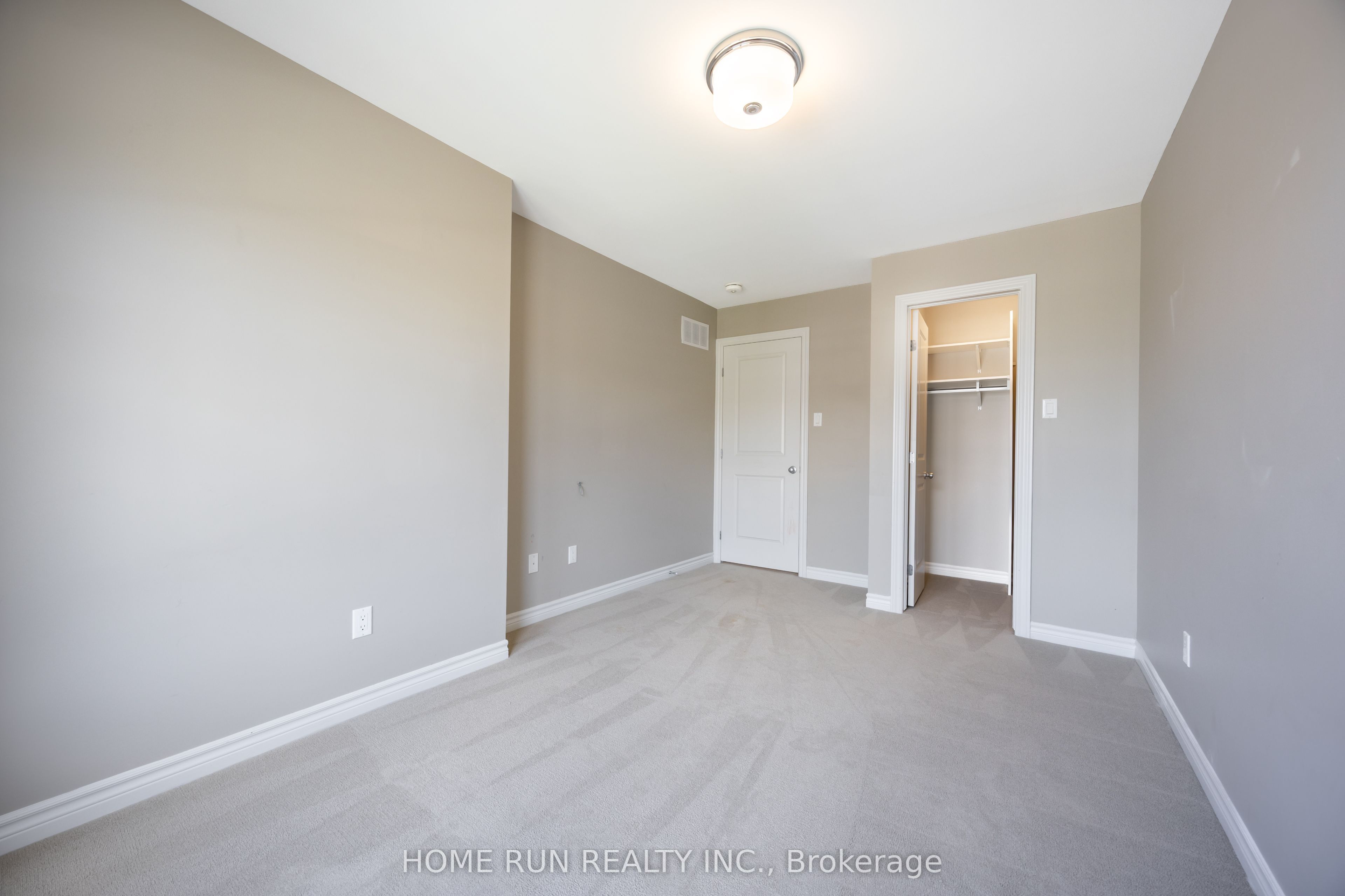 818 Clapham Terrace Property Photo 30