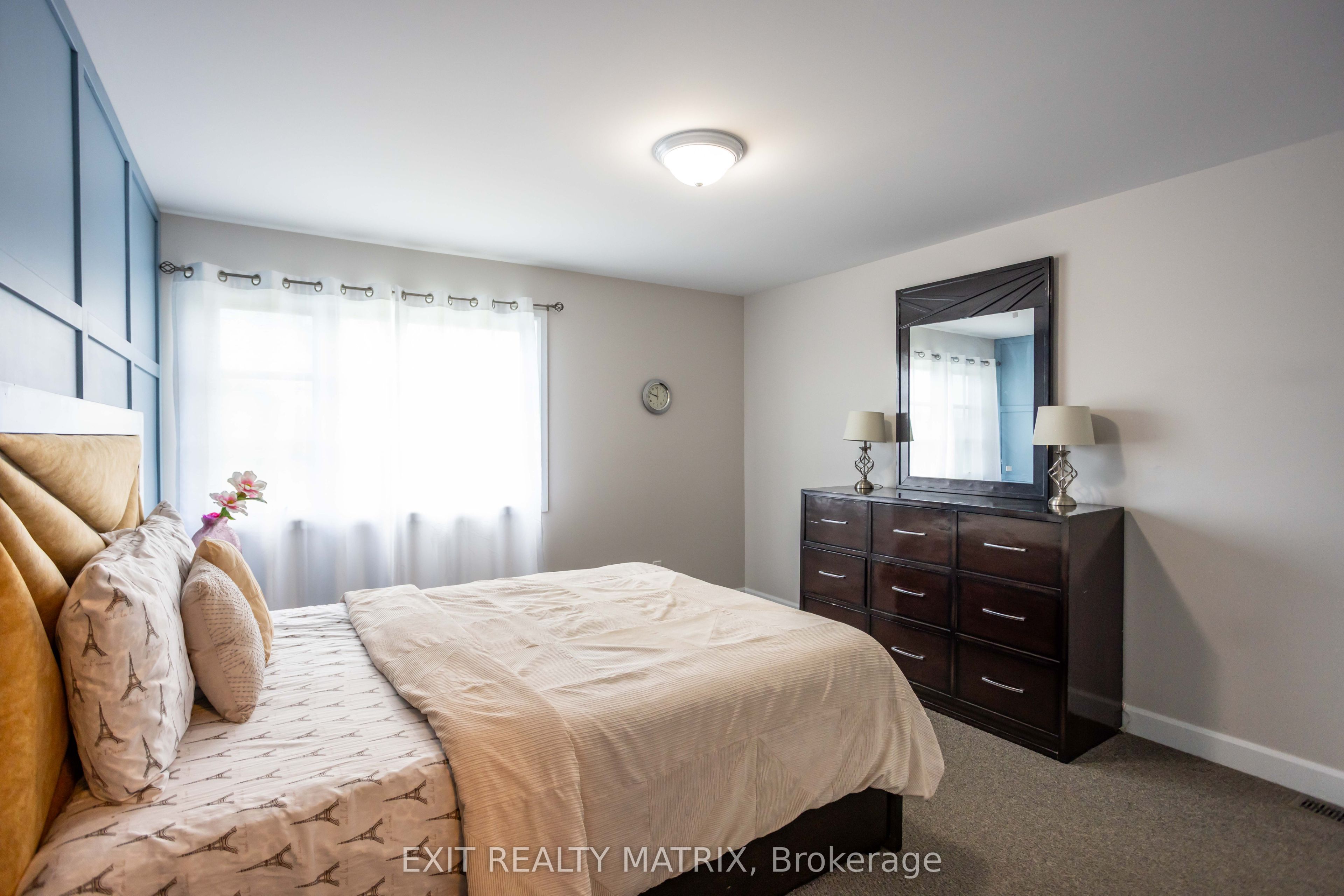 431 Provence Avenue Property Photo 25