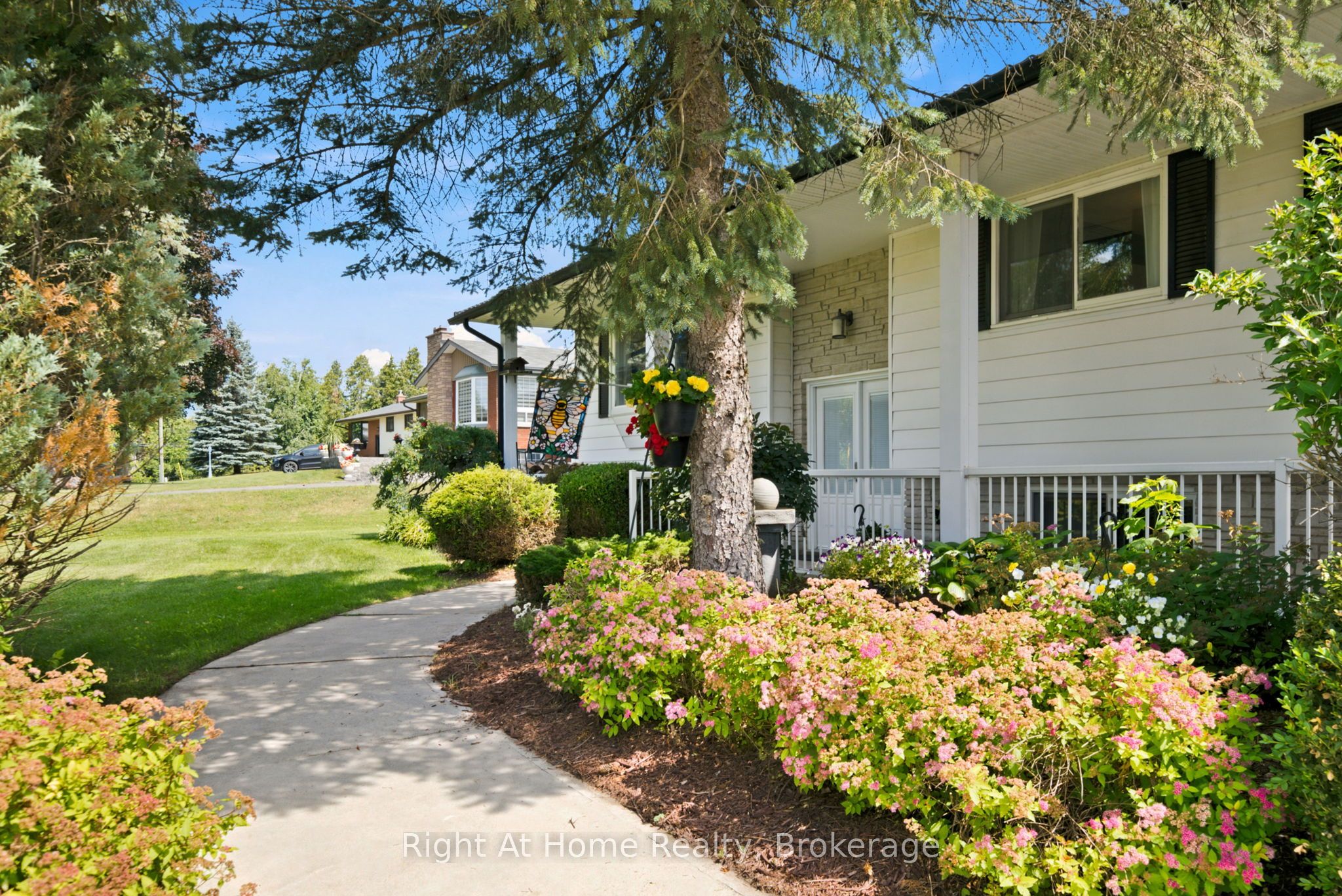 659 Foley Road Property Photo 4