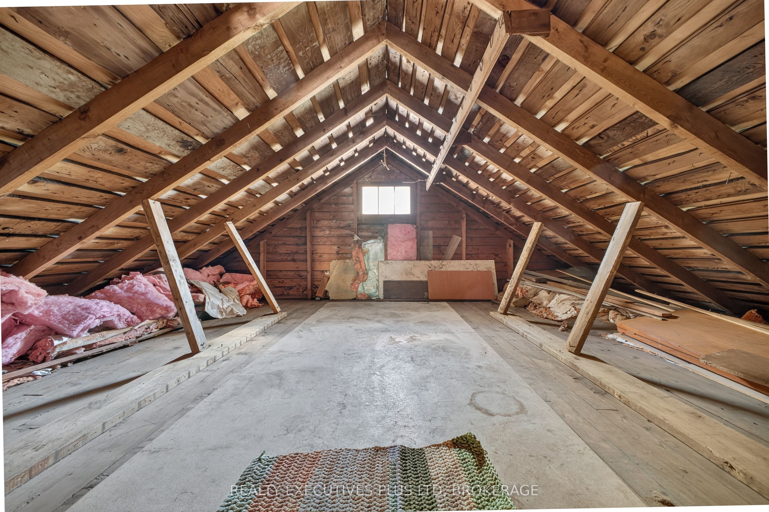 3907 Alexandra Road Property Photo 18
