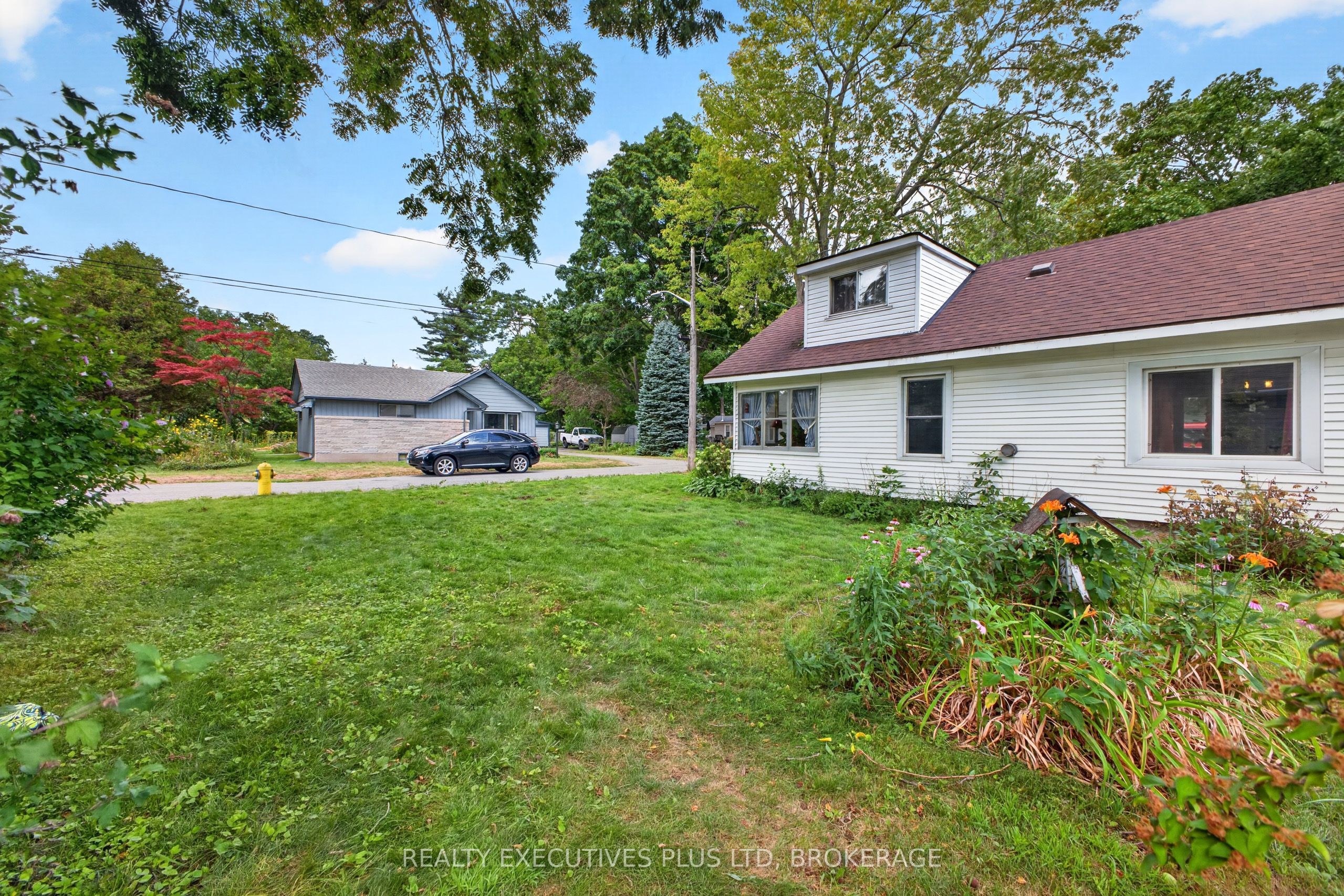 3907 Alexandra Road Property Photo 25