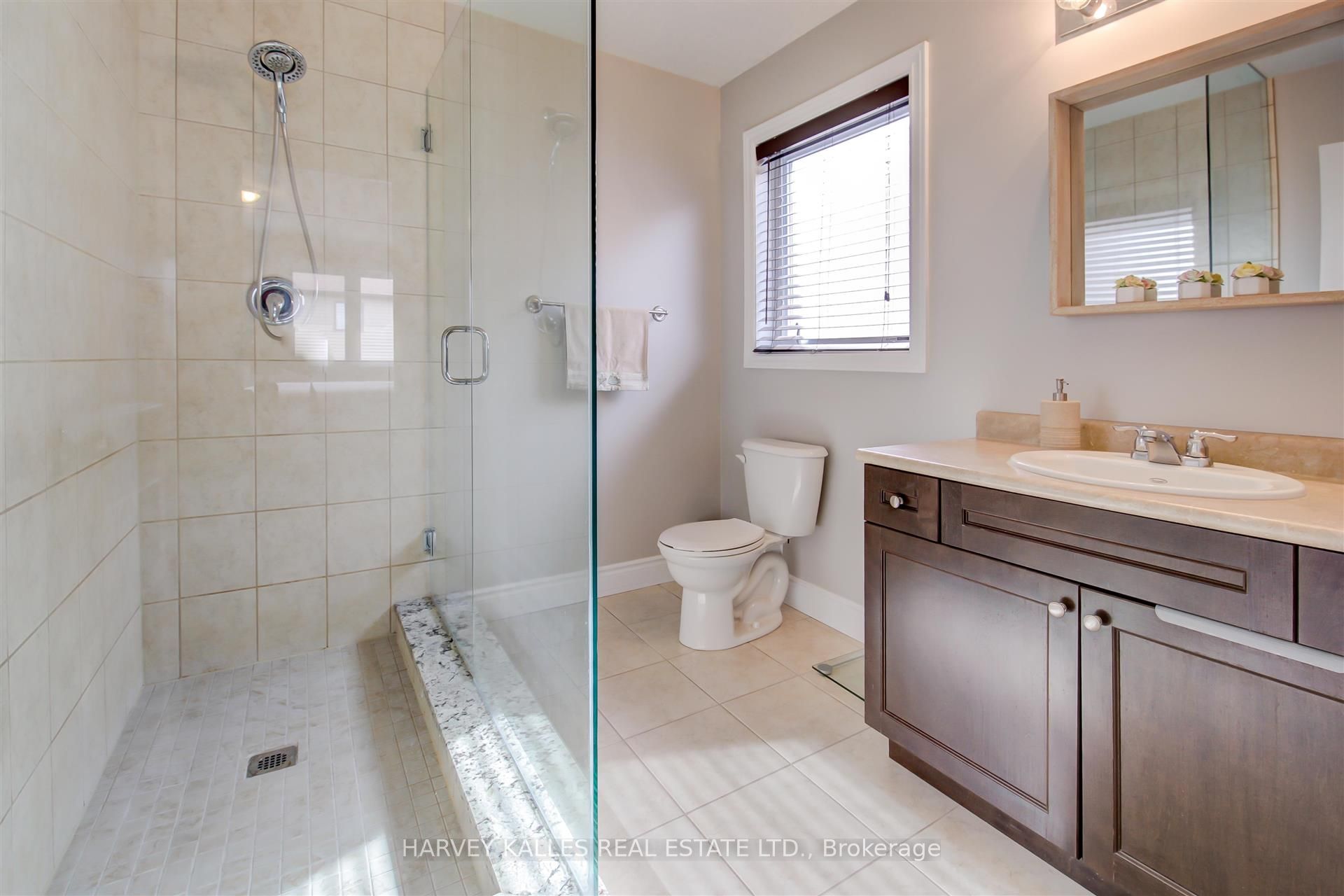 106 Eden Oak Trail Property Photo 19