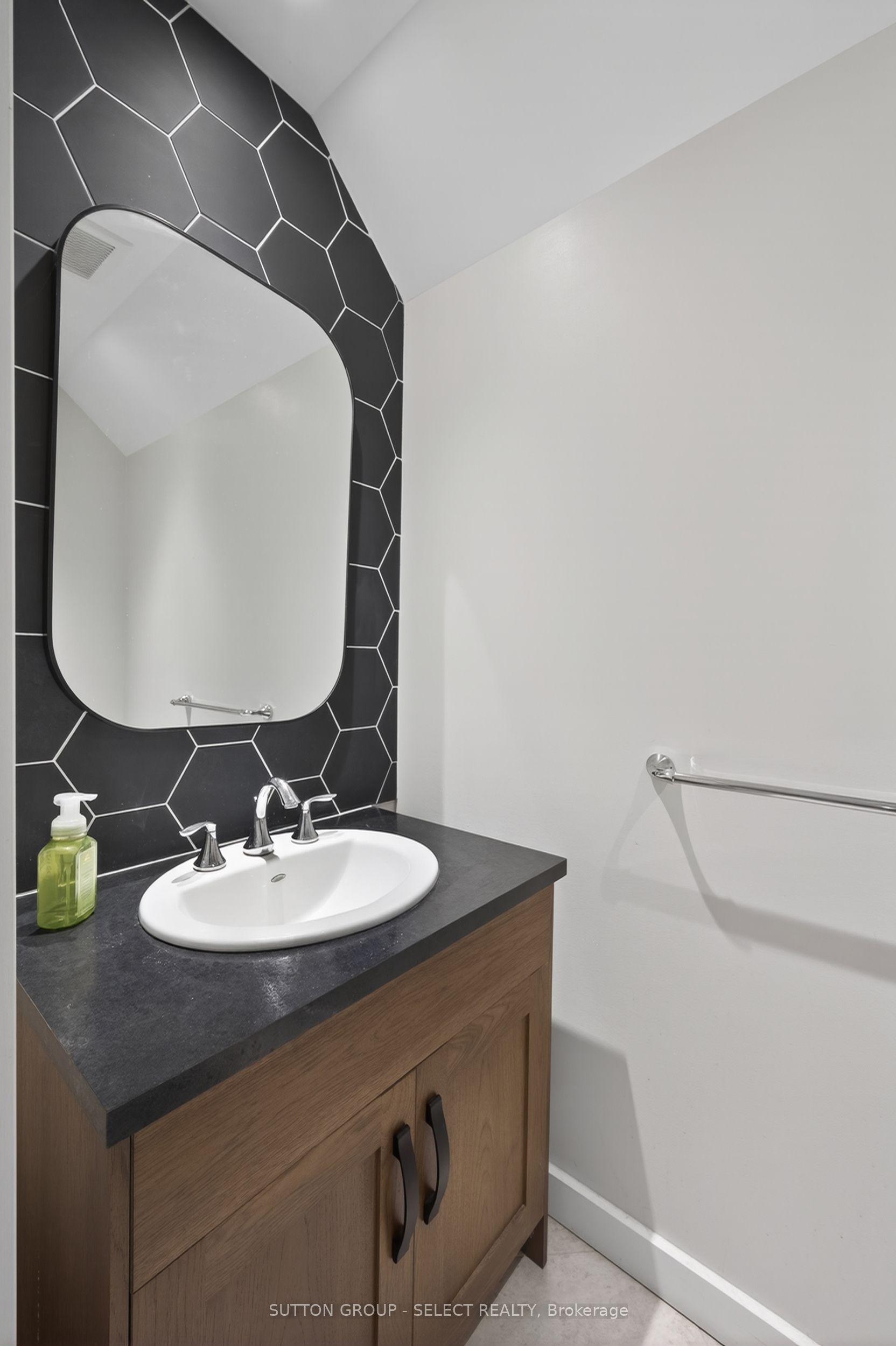 404417 Union Road Property Photo 27