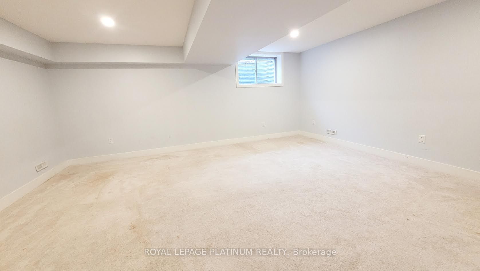 1375 Whetherfield Street 80 Property Photo 17