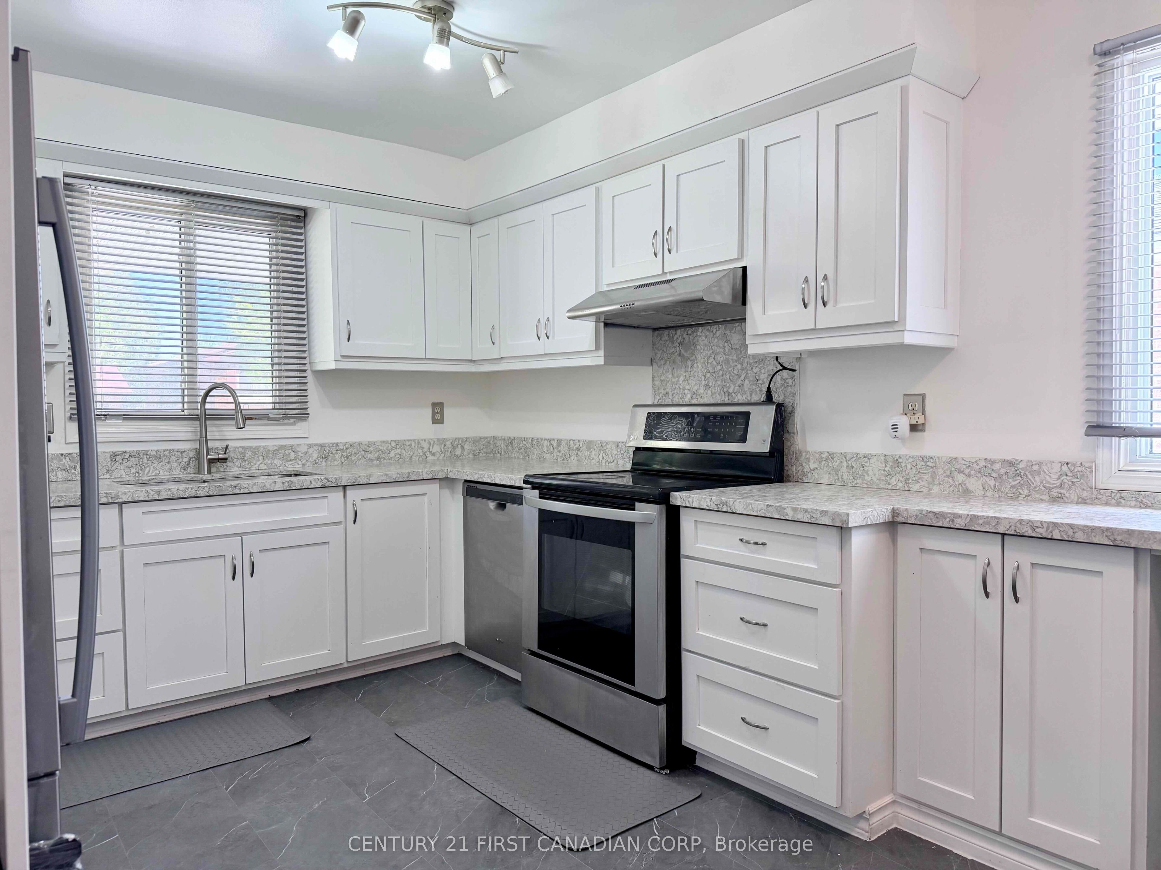 74 Tumbleweed Crescent Property Photo 8