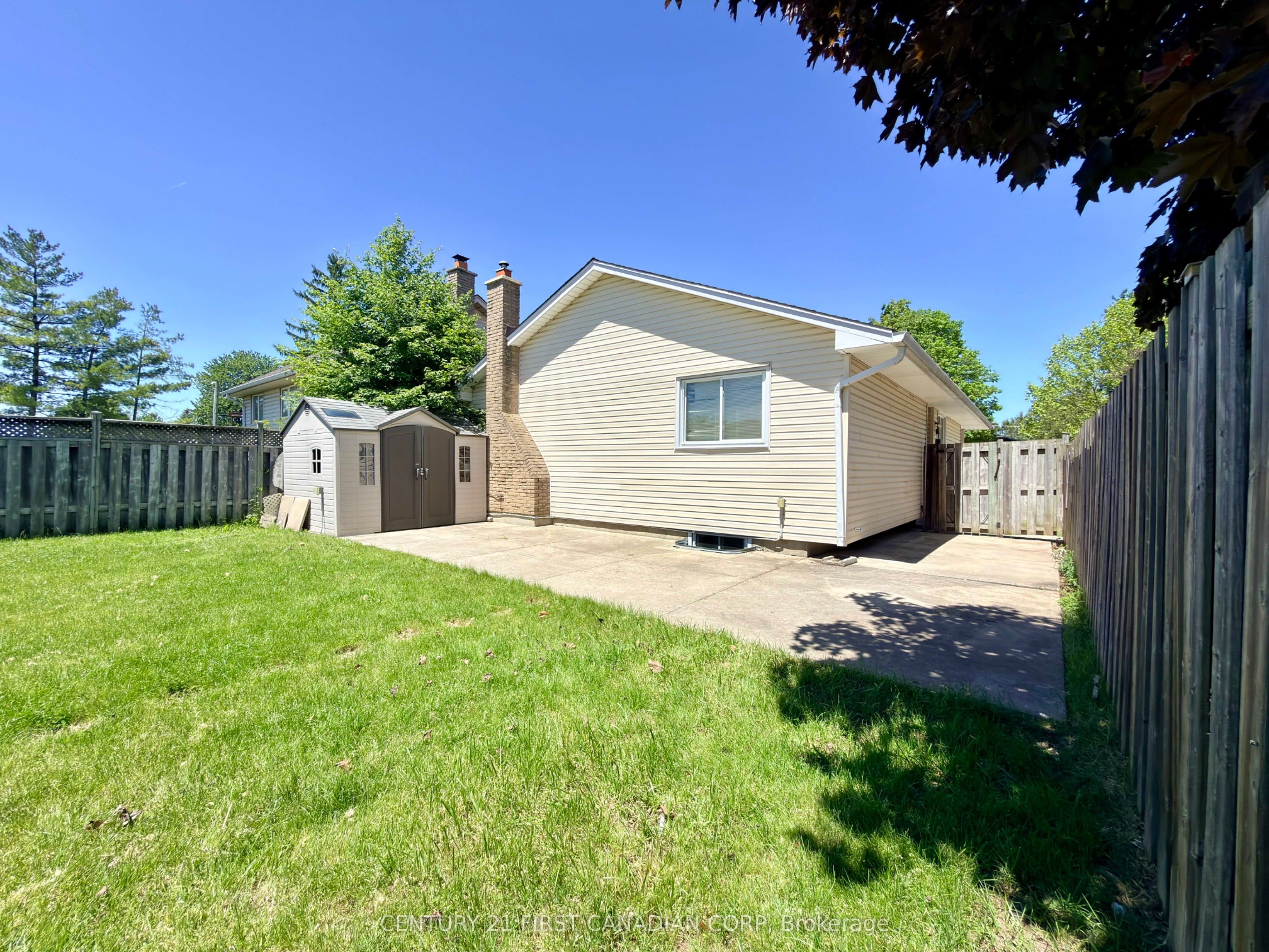 74 Tumbleweed Crescent Property Photo 21