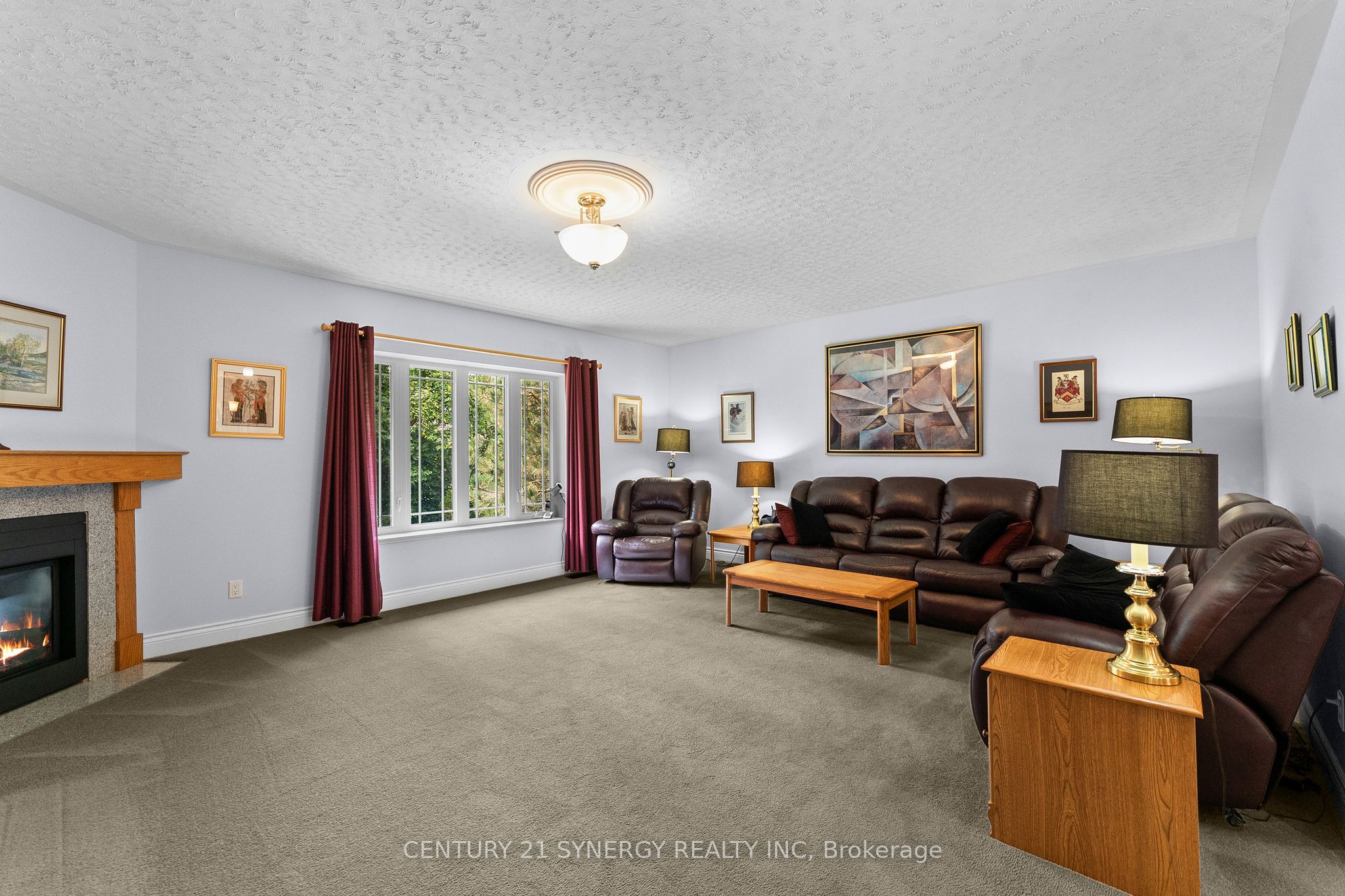 21 Holly Drive Property Photo 9