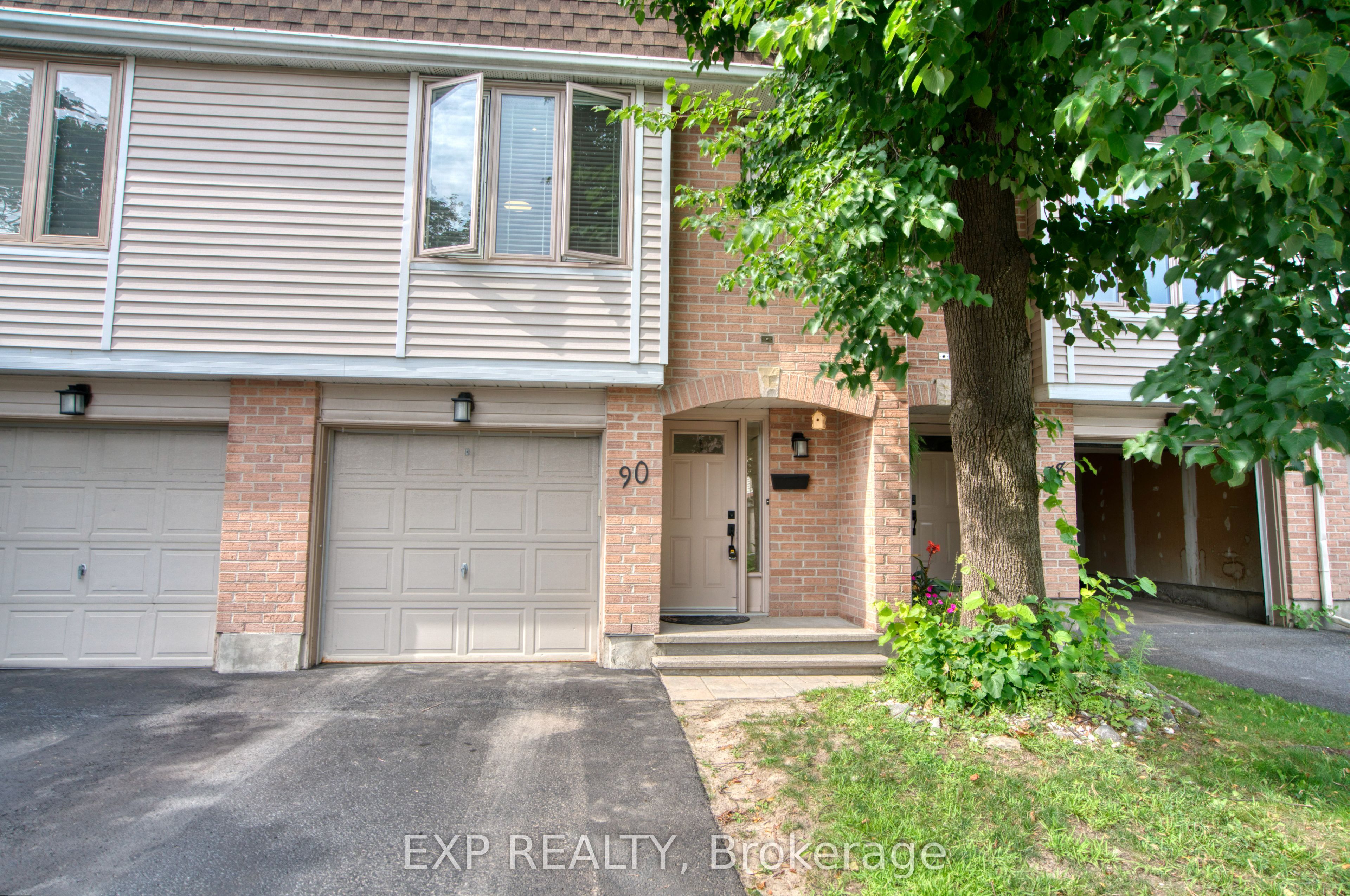 90 Lightfoot Place 75 Property Photo 1