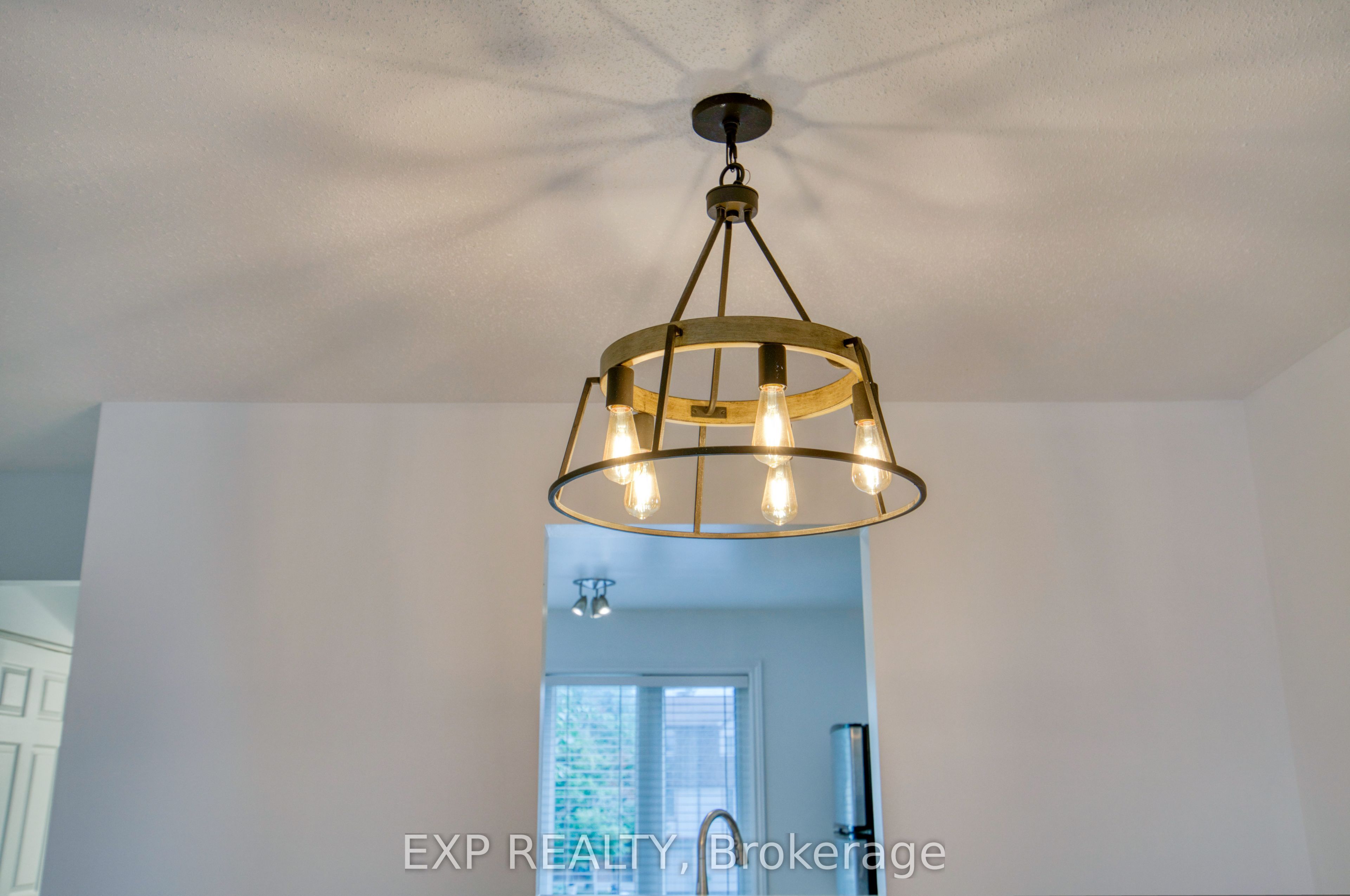 90 Lightfoot Place 75 Property Photo 6