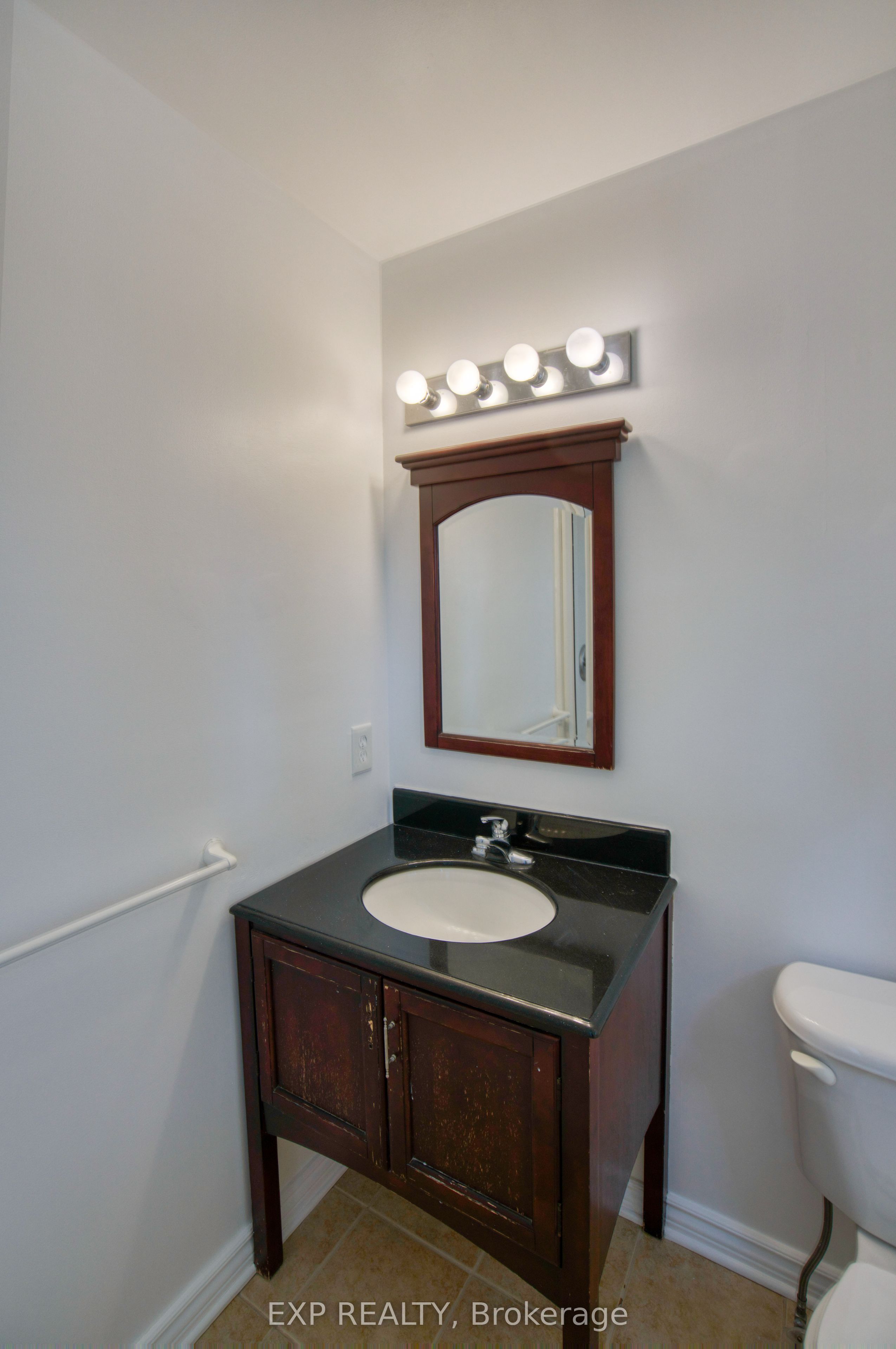 90 Lightfoot Place 75 Property Photo 33