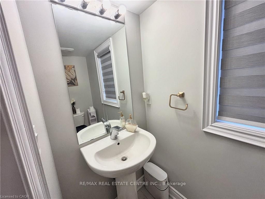 24 Mears Road Property Photo 10