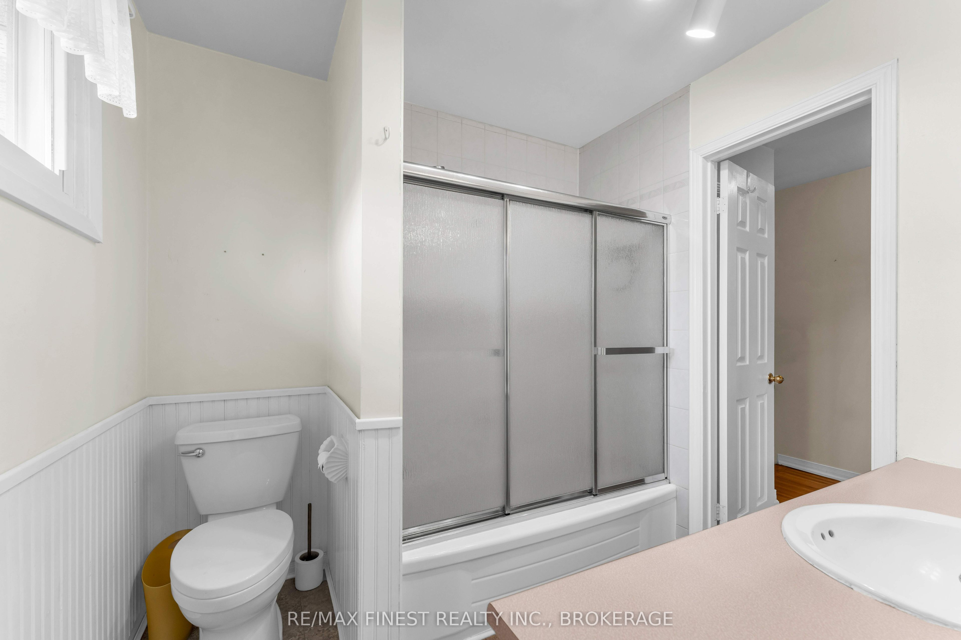 21 Greenfield Park Property Photo 27