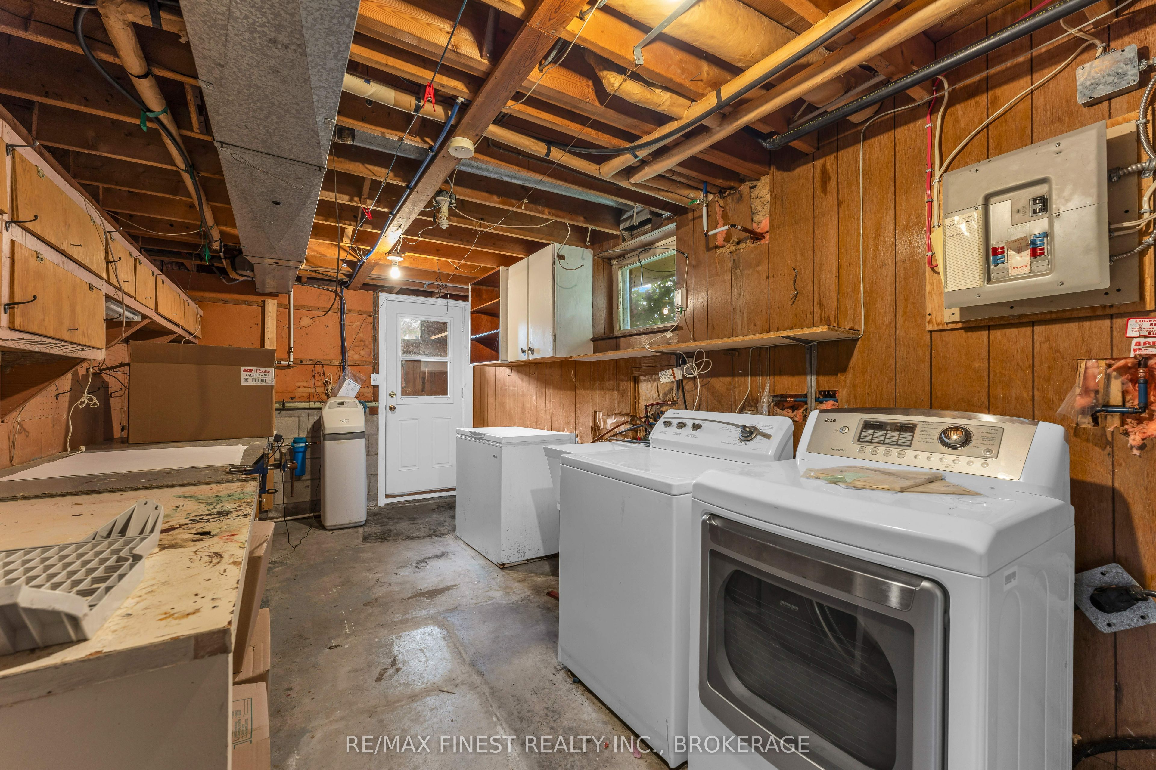 21 Greenfield Park Property Photo 31