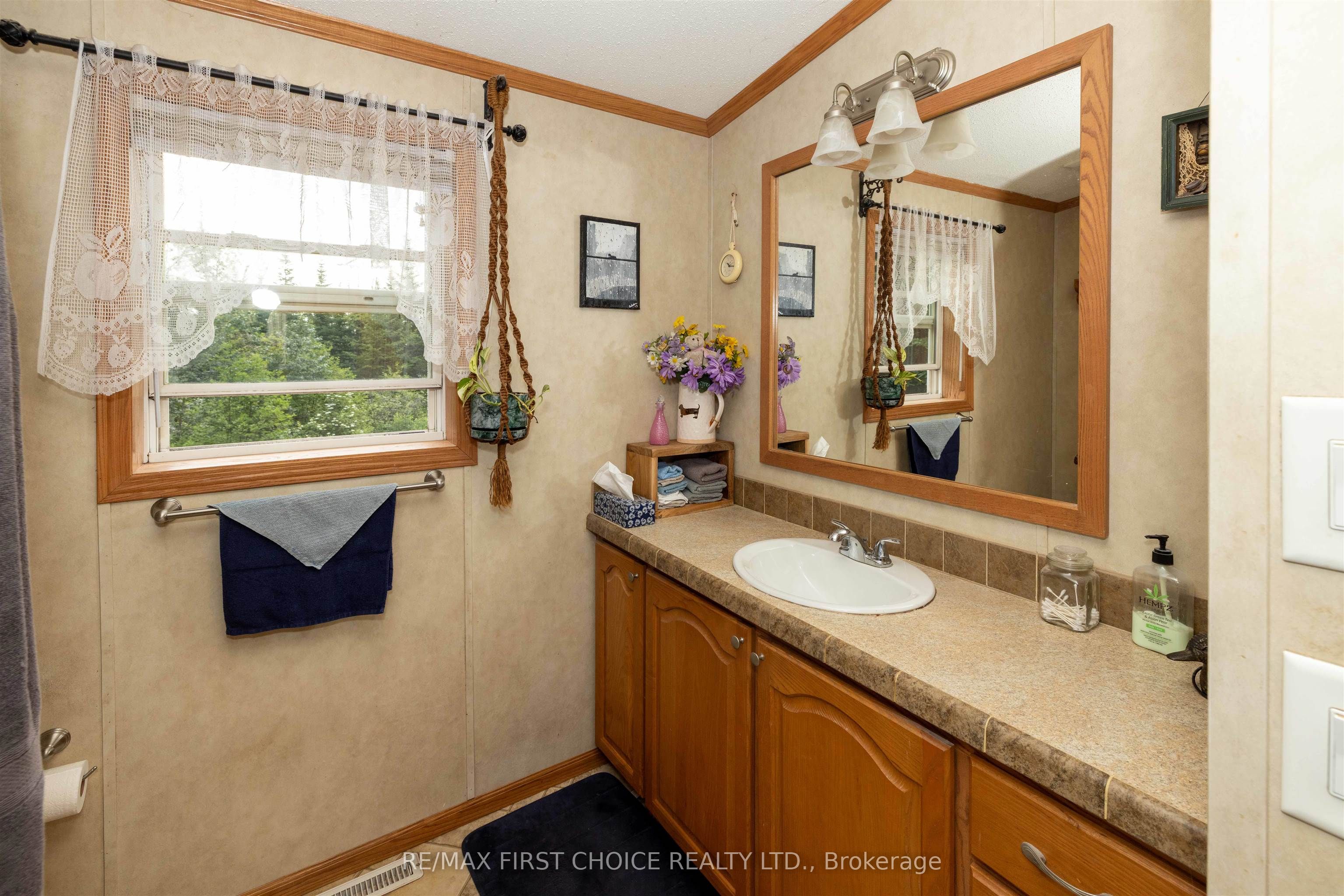 200 Captain Road Property Photo 17