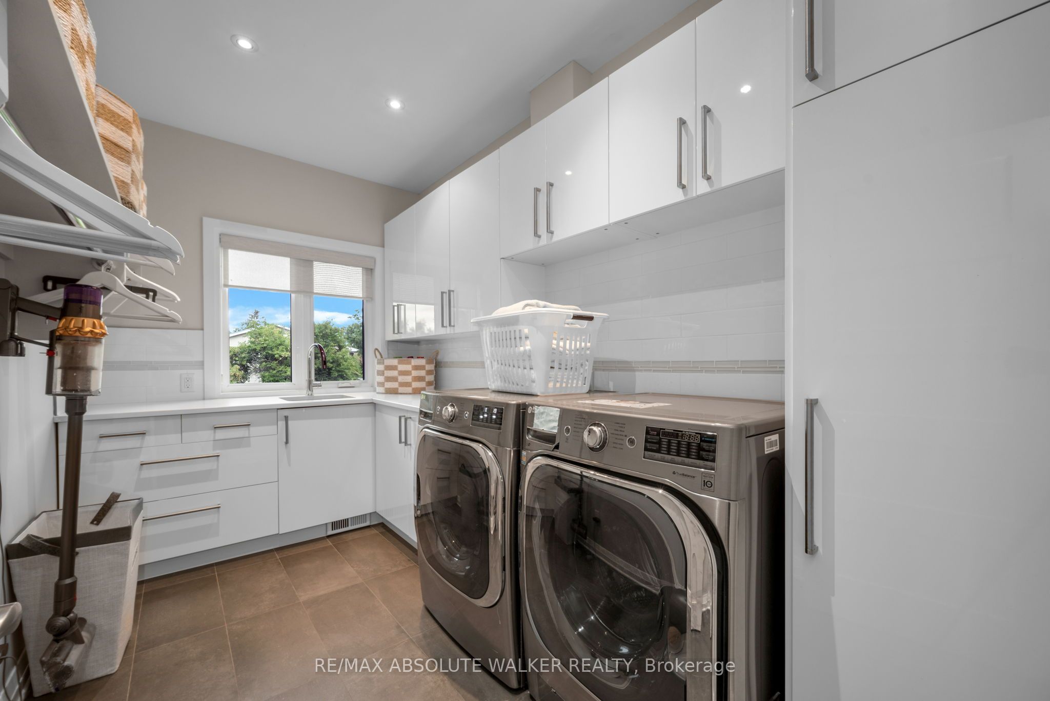 56 Aldridge Way Property Photo 34