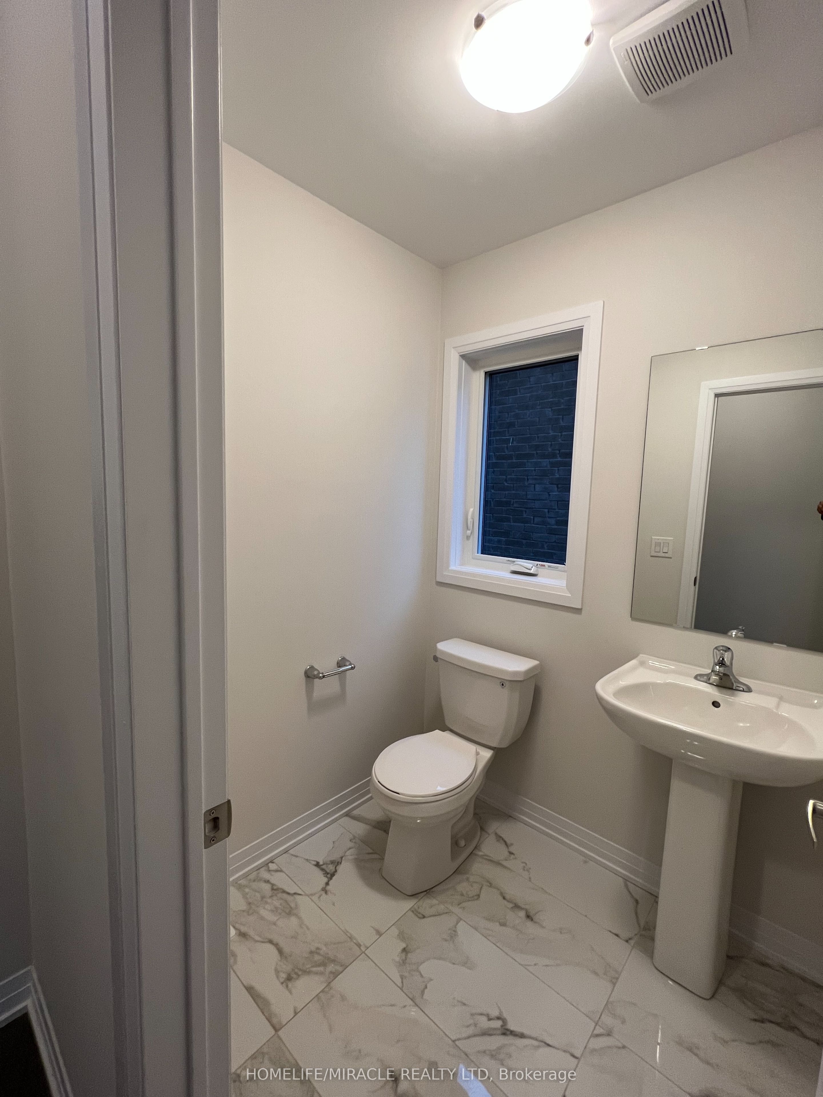 249 Dingman Street Property Photo 6