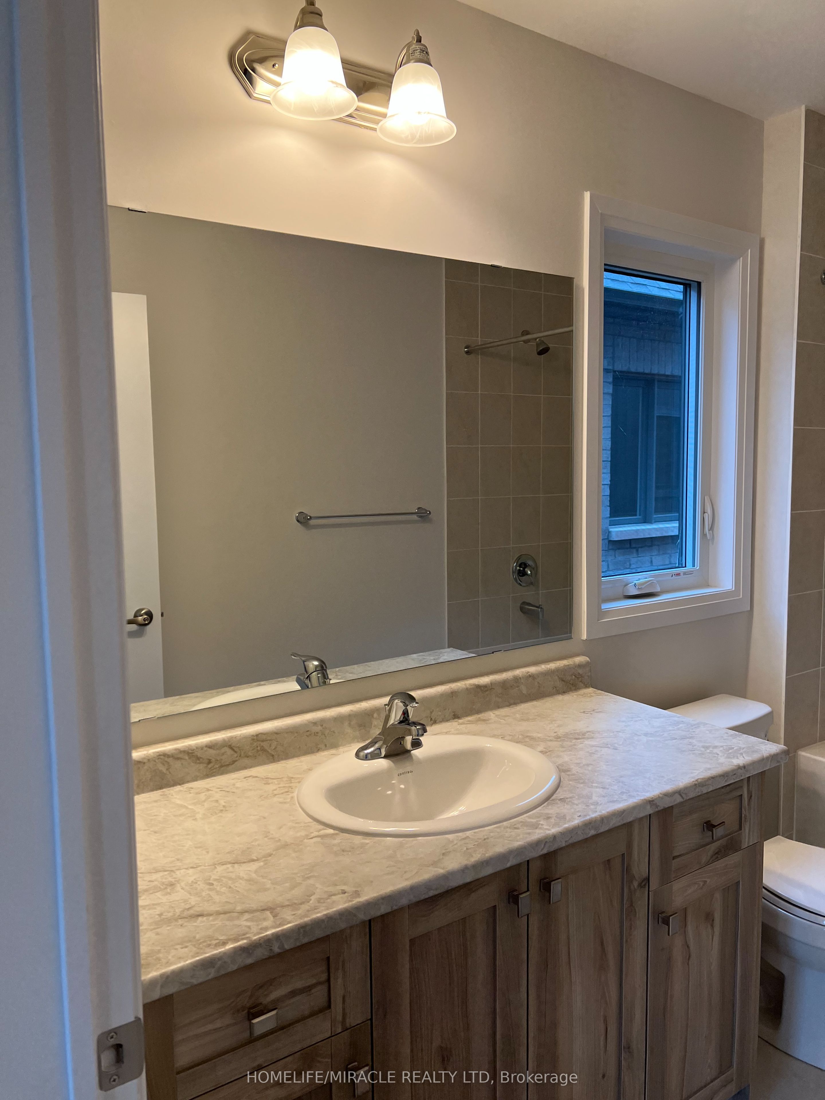 249 Dingman Street Property Photo 28