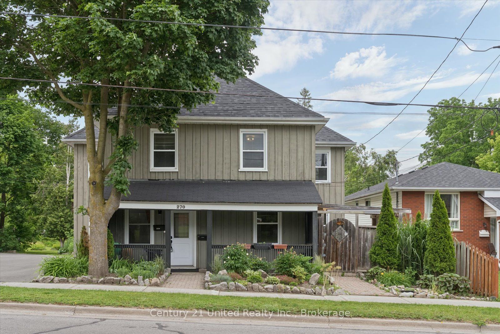 270 Rogers Street Property Photo 3