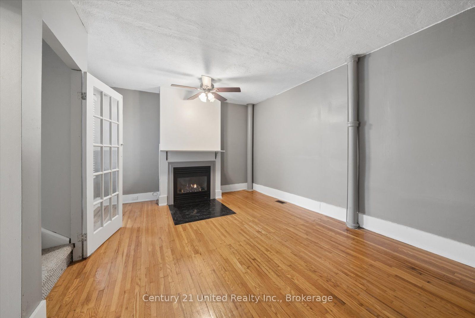 270 Rogers Street Property Photo 15