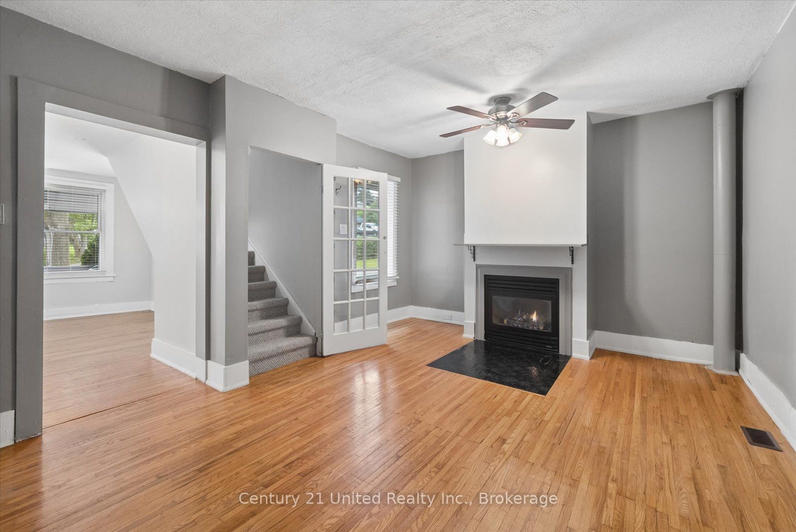 270 Rogers Street Property Photo 16