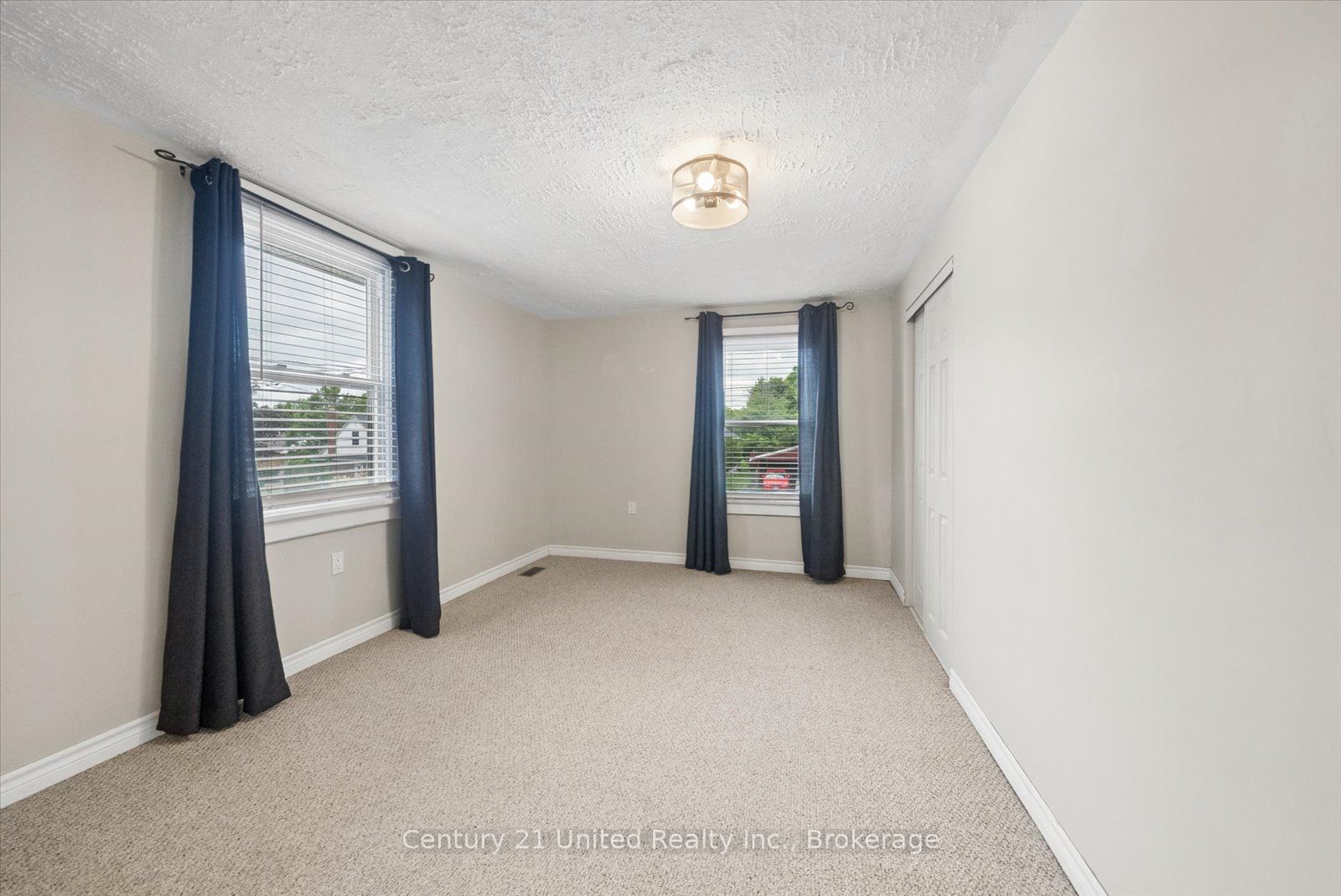 270 Rogers Street Property Photo 24