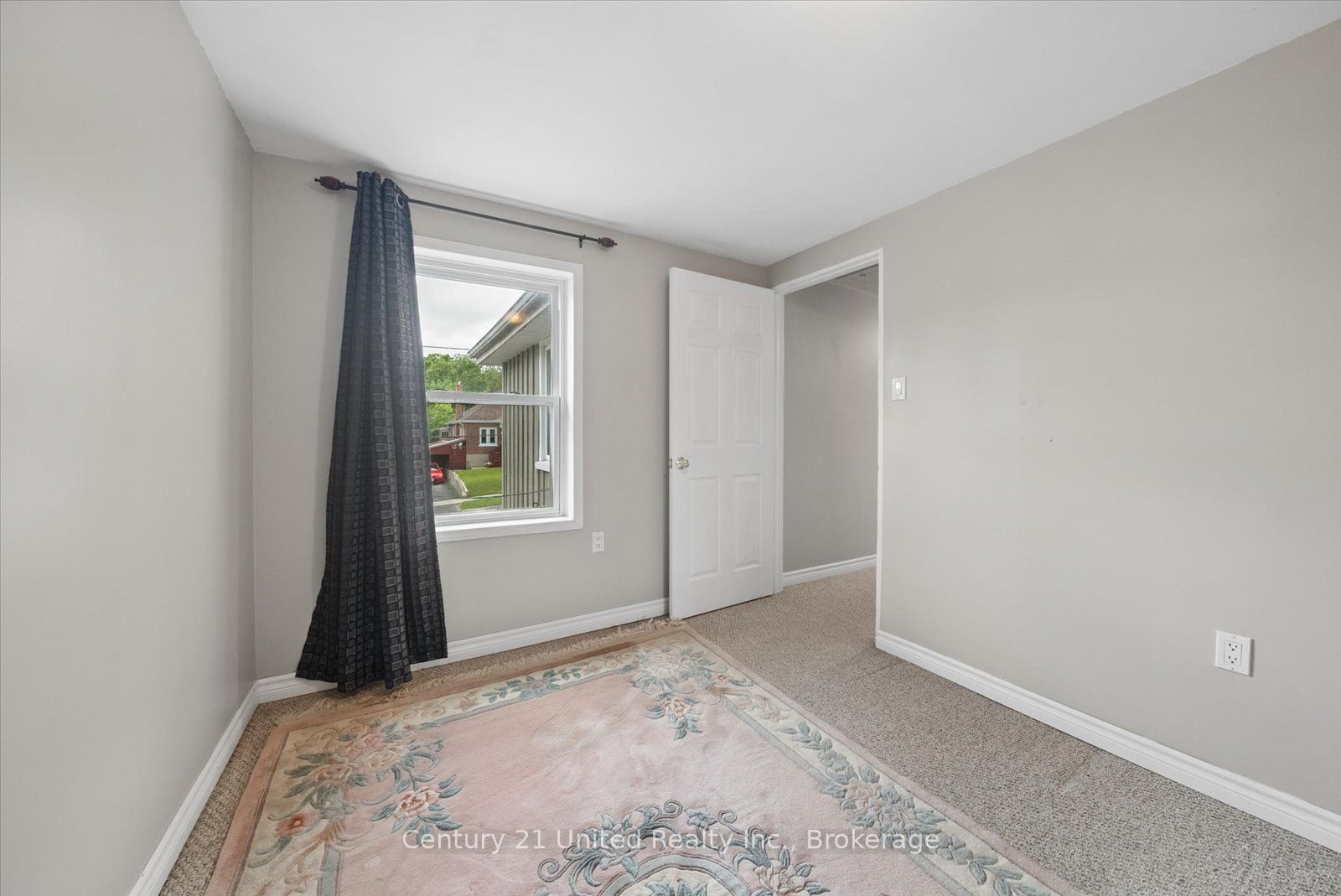 270 Rogers Street Property Photo 27