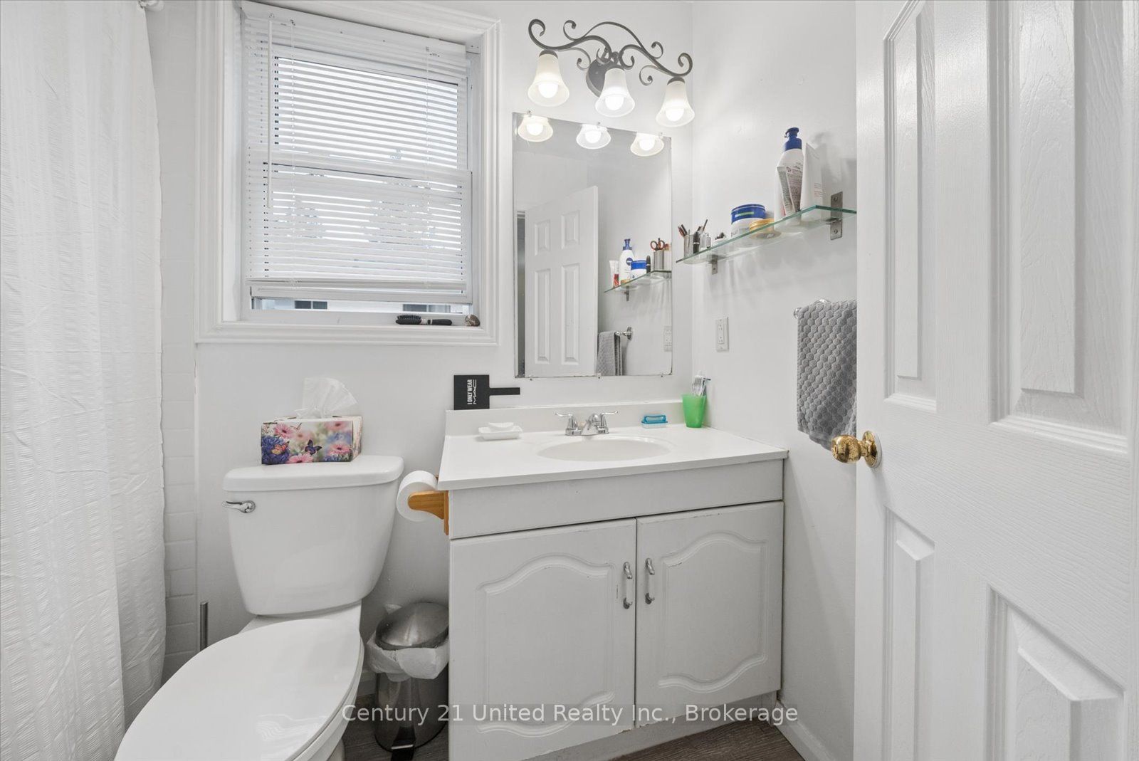 270 Rogers Street Property Photo 34