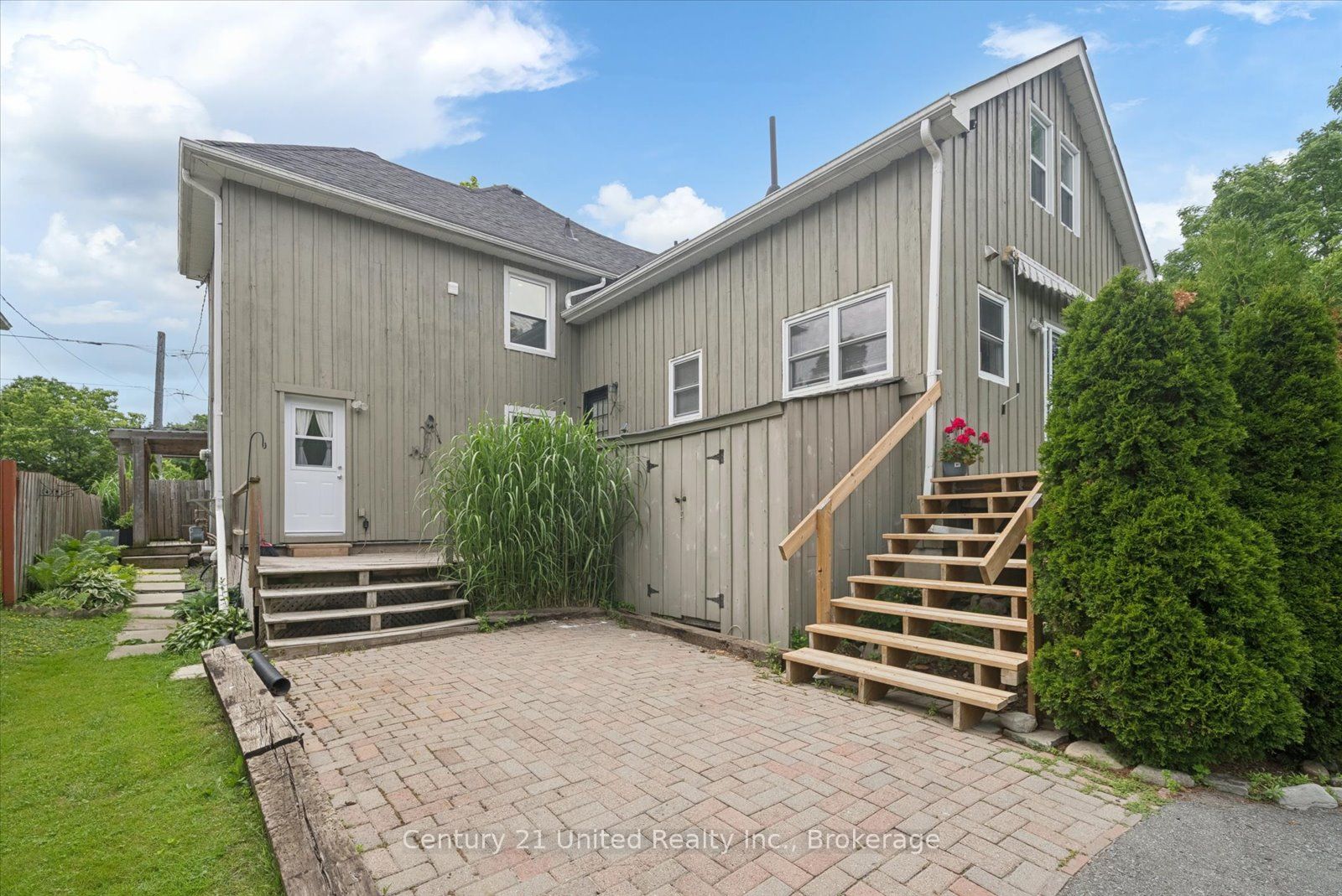 270 Rogers Street Property Photo 48