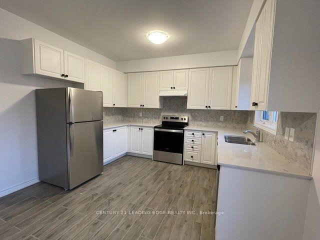 234 Ridley Crescent Property Photo 6