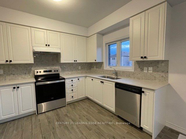 234 Ridley Crescent Property Photo 7