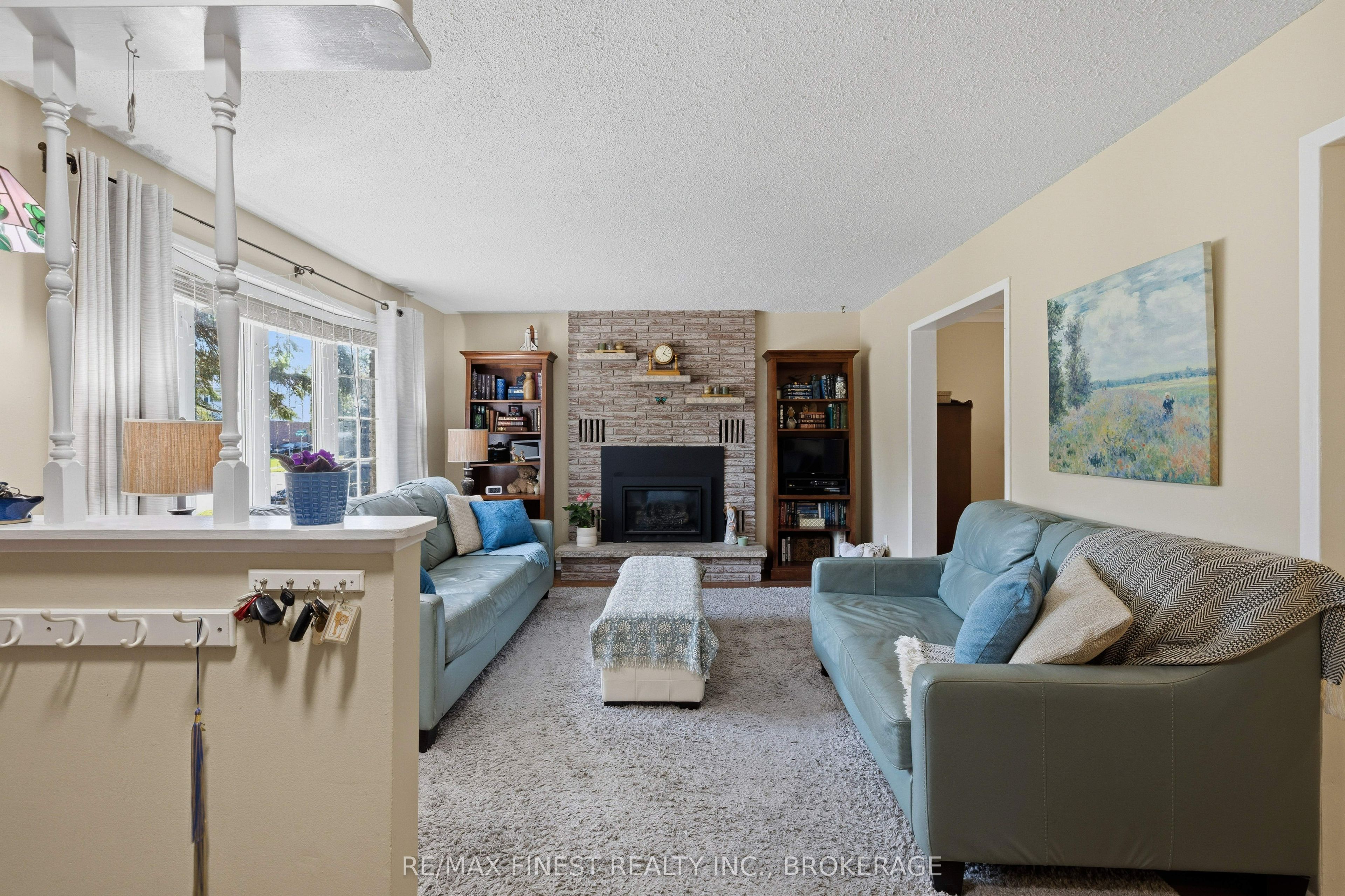 780 Cedarwood Drive Property Photo 6