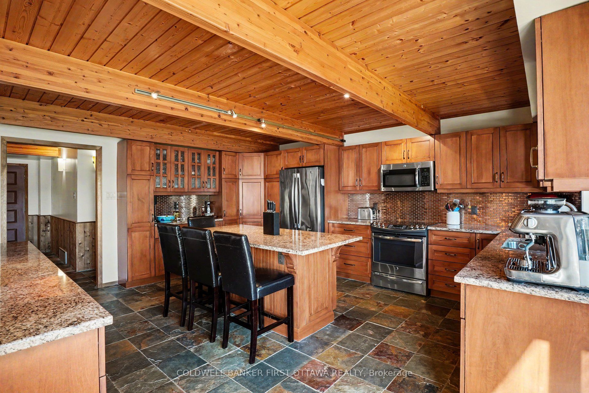 3842 Armitage Avenue Property Photo 18