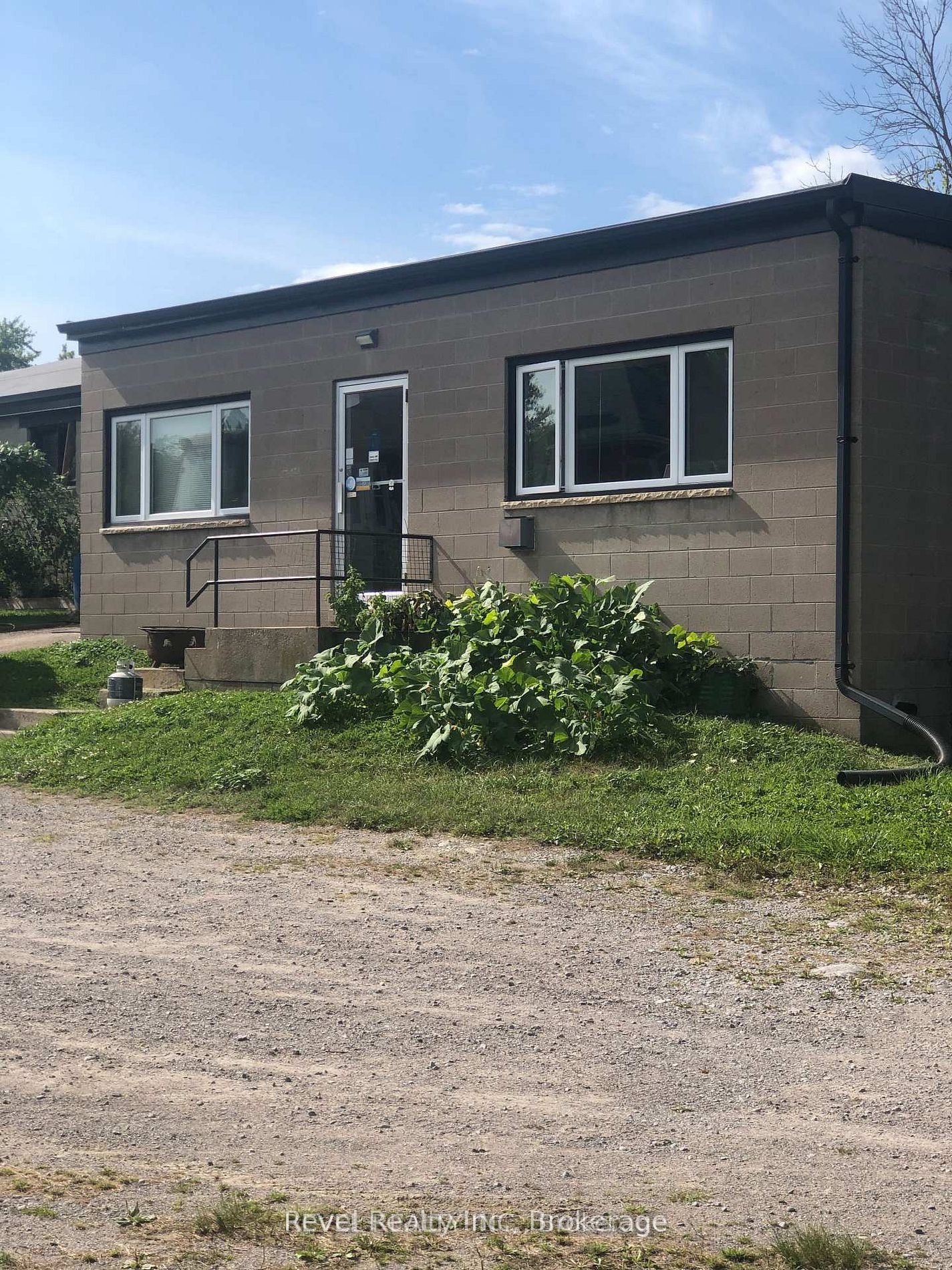 917 County 10 Road Property Photo 4