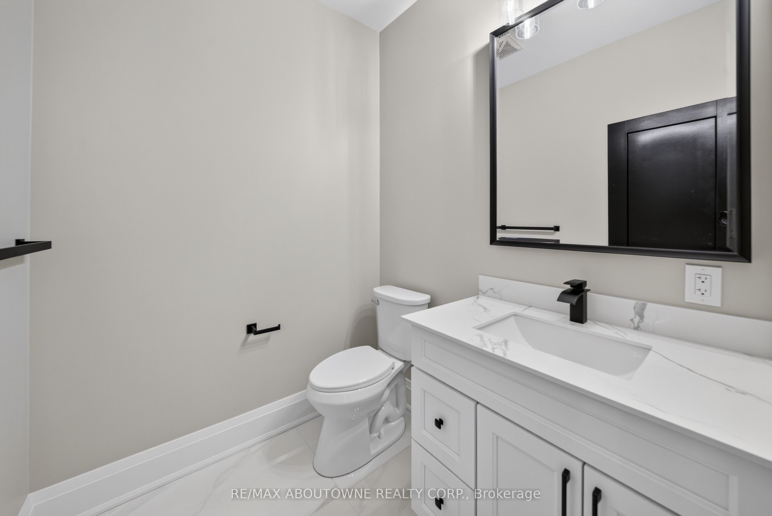21 Haldimand 66 Road Property Photo 16