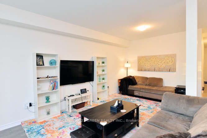 150 Winters Way Property Photo 10