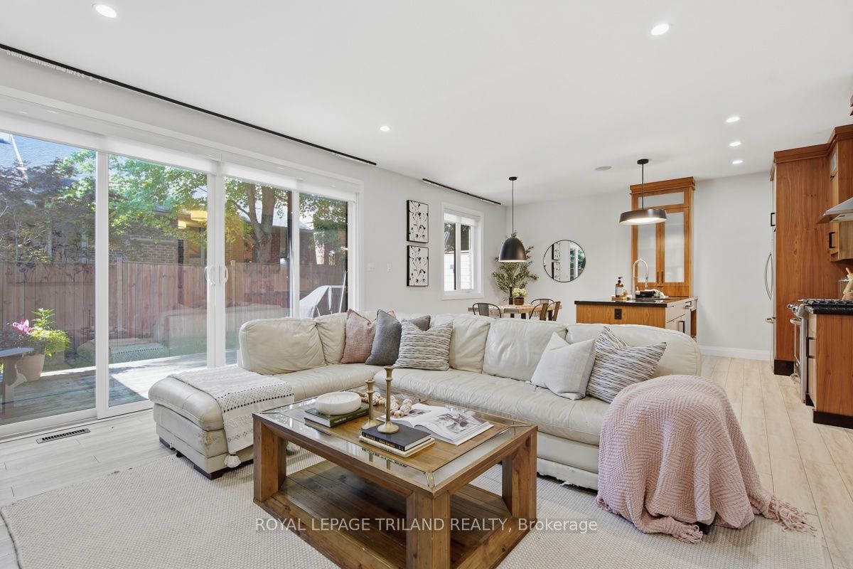 433 Hyde Park Road 4 Property Photo 10