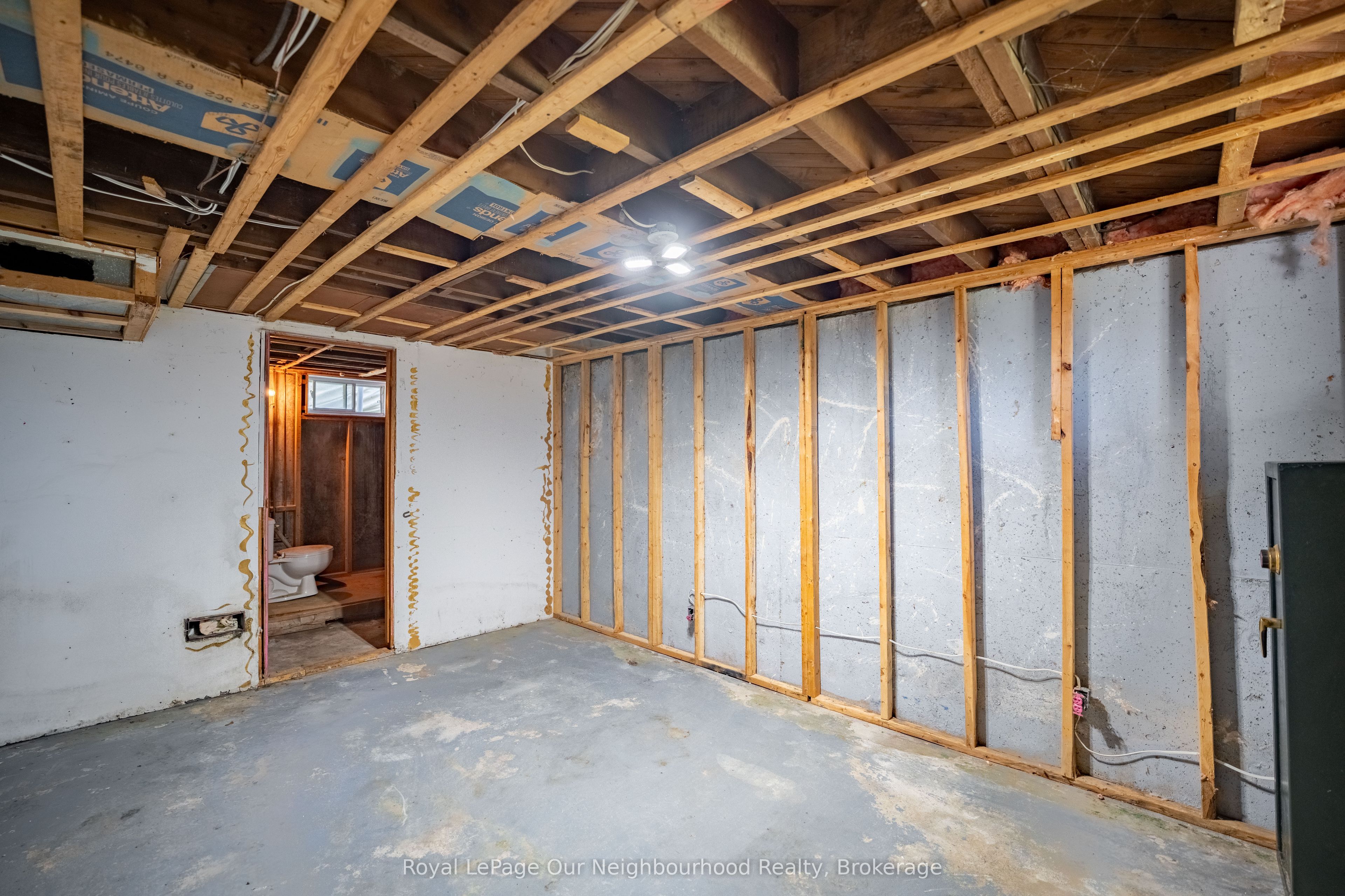 367 Campbell Street Property Photo 27