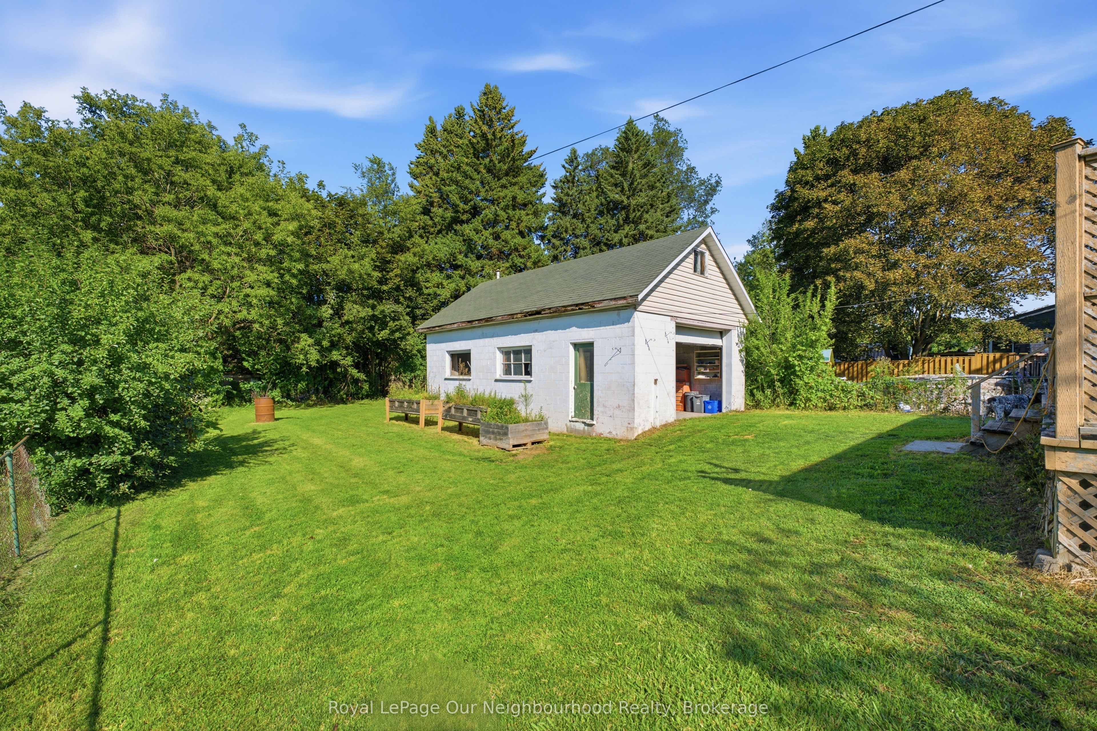 367 Campbell Street Property Photo 33