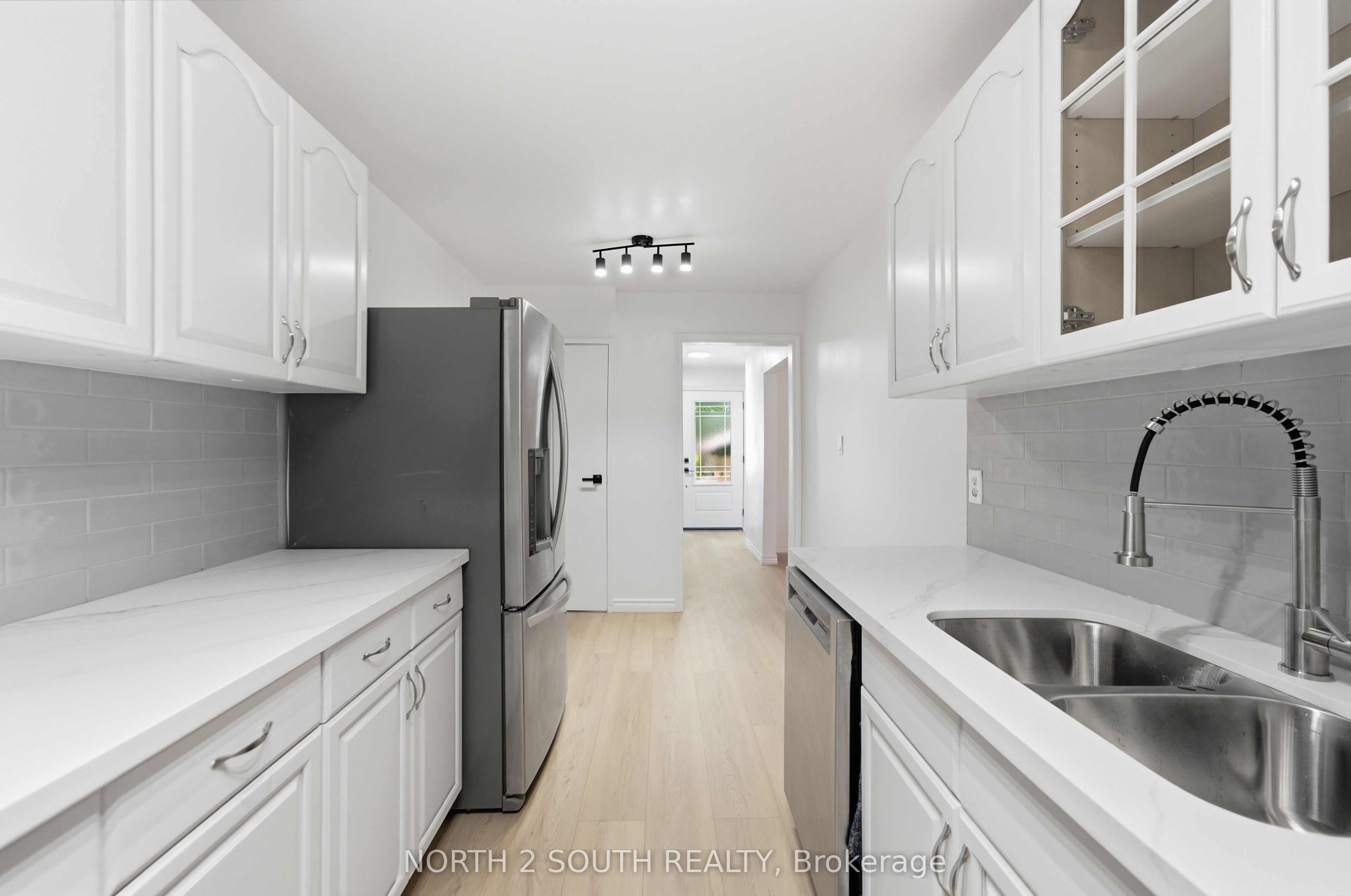 20 Gledhill Crescent Property Photo 4