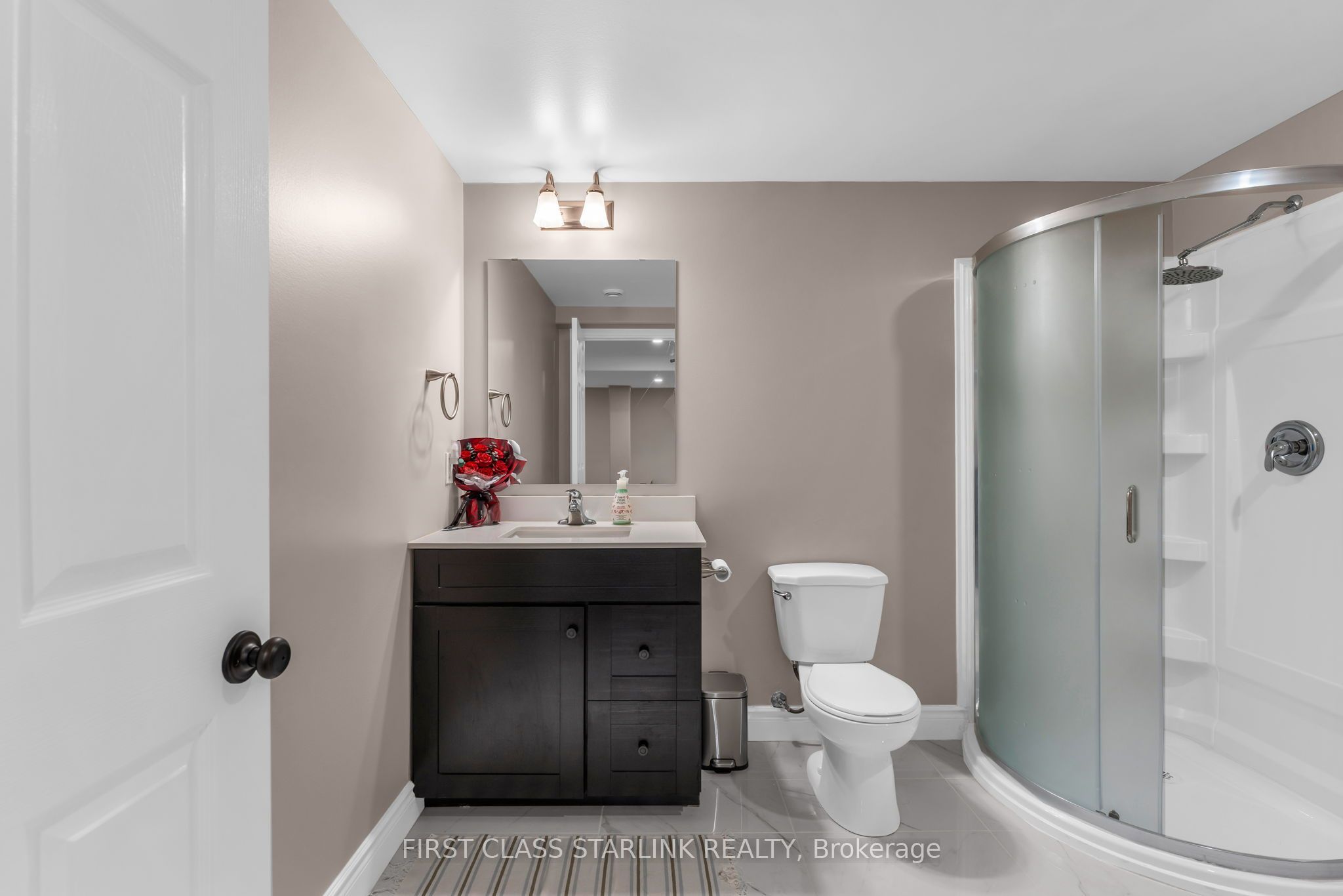 1740 Reginald Bart Drive Property Photo 27