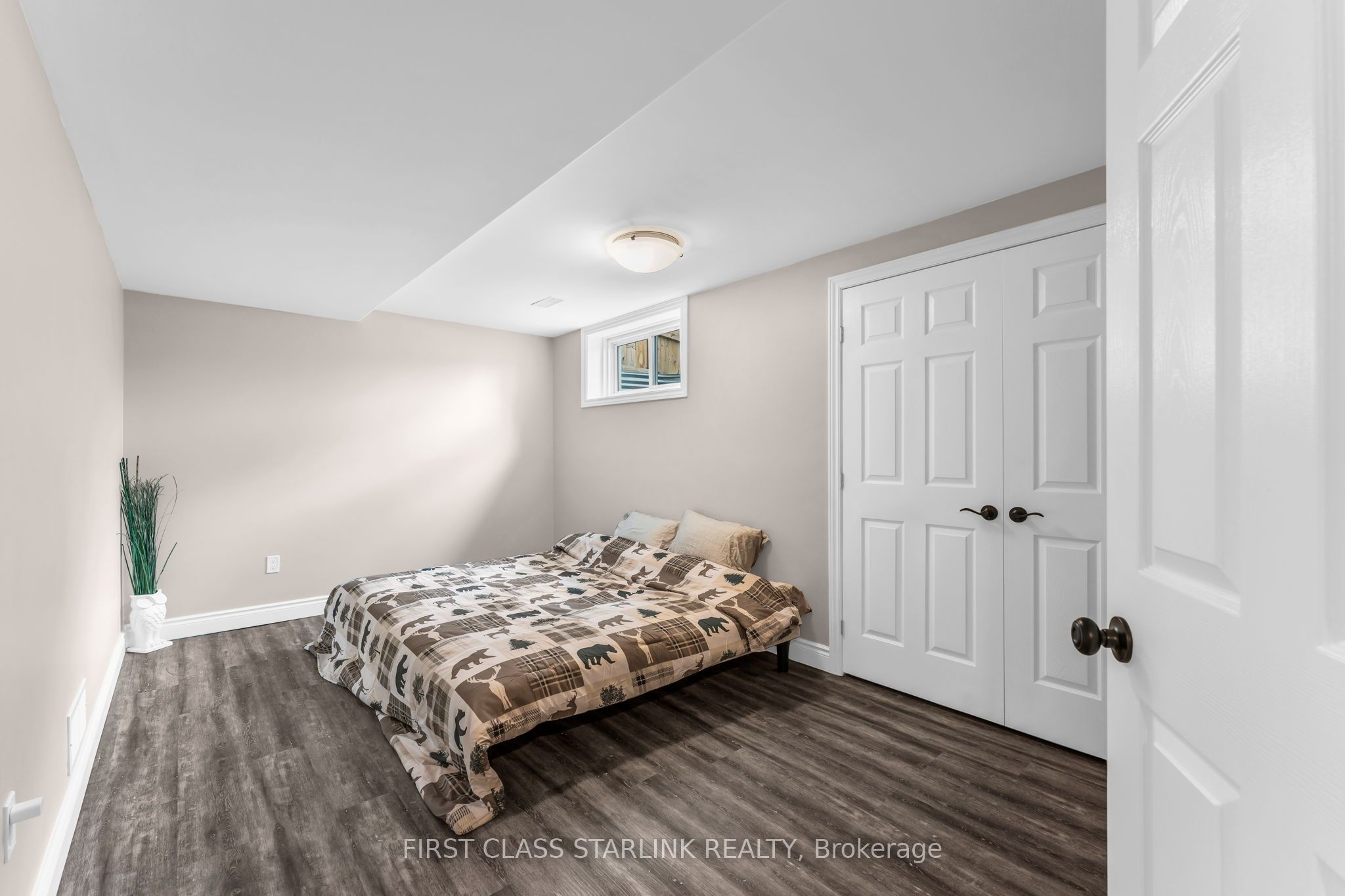 1740 Reginald Bart Drive Property Photo 29