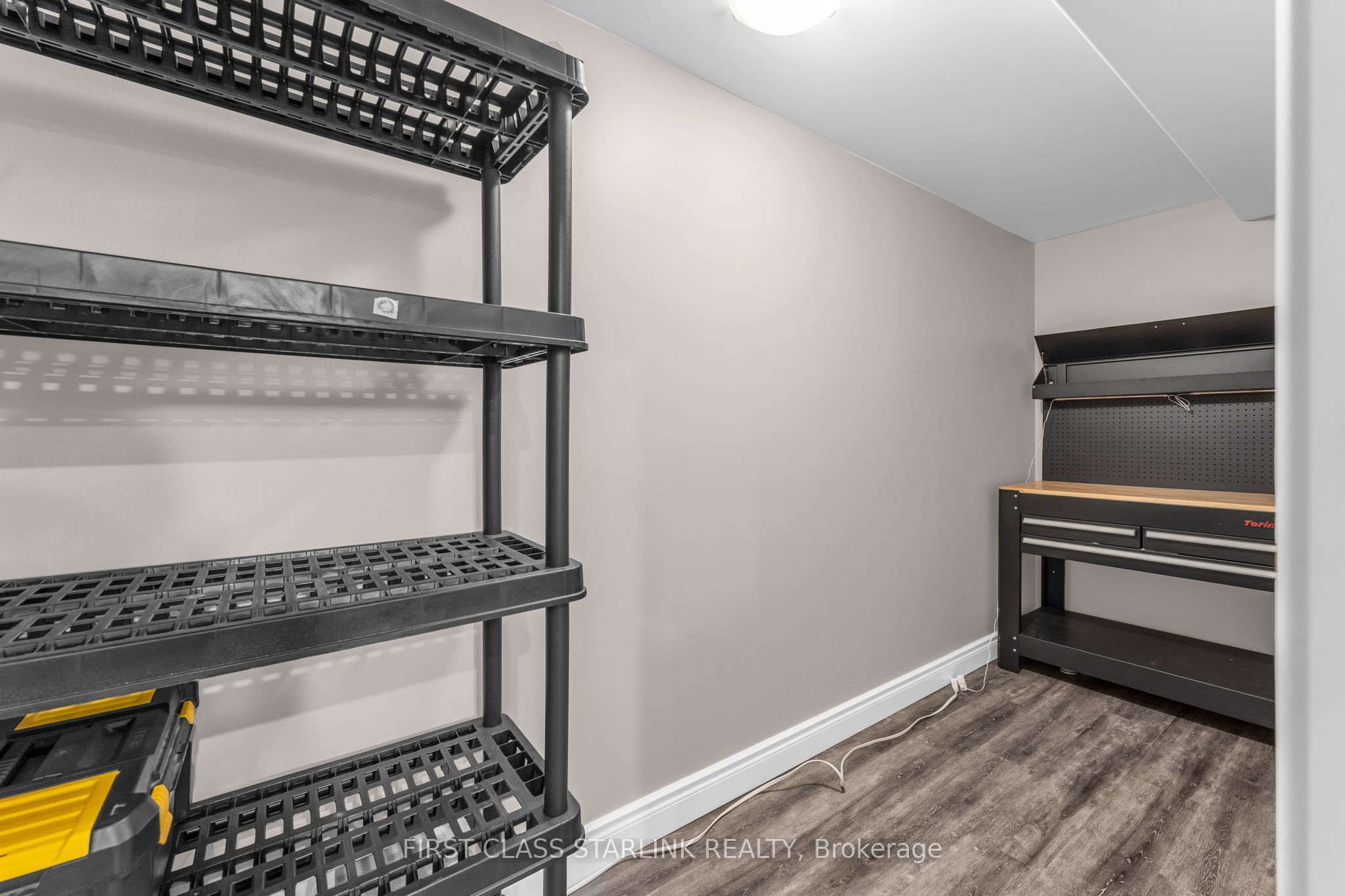 1740 Reginald Bart Drive Property Photo 32