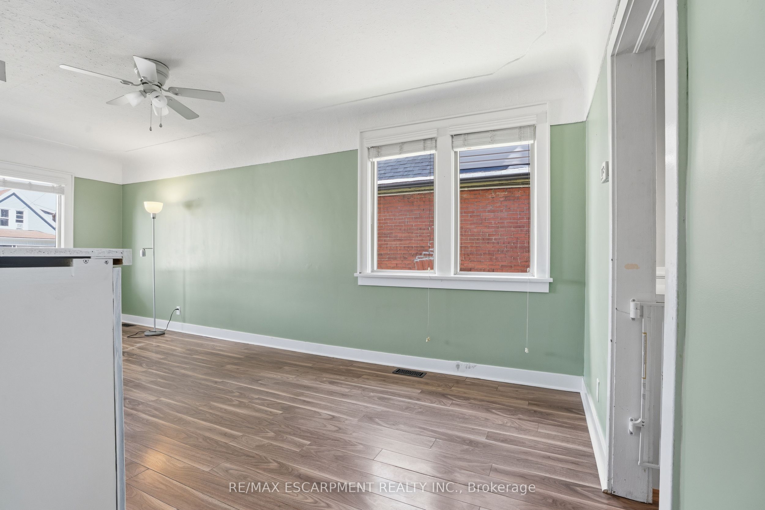 96 Paling Avenue Property Photo 8