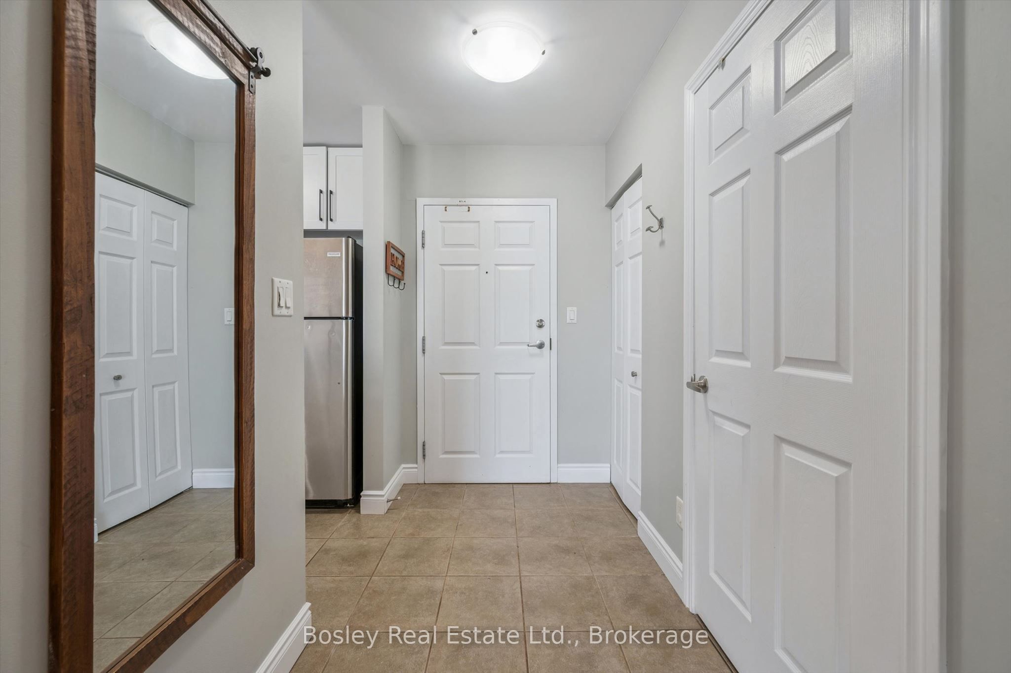 2 Colonial Drive 314 Property Photo 17