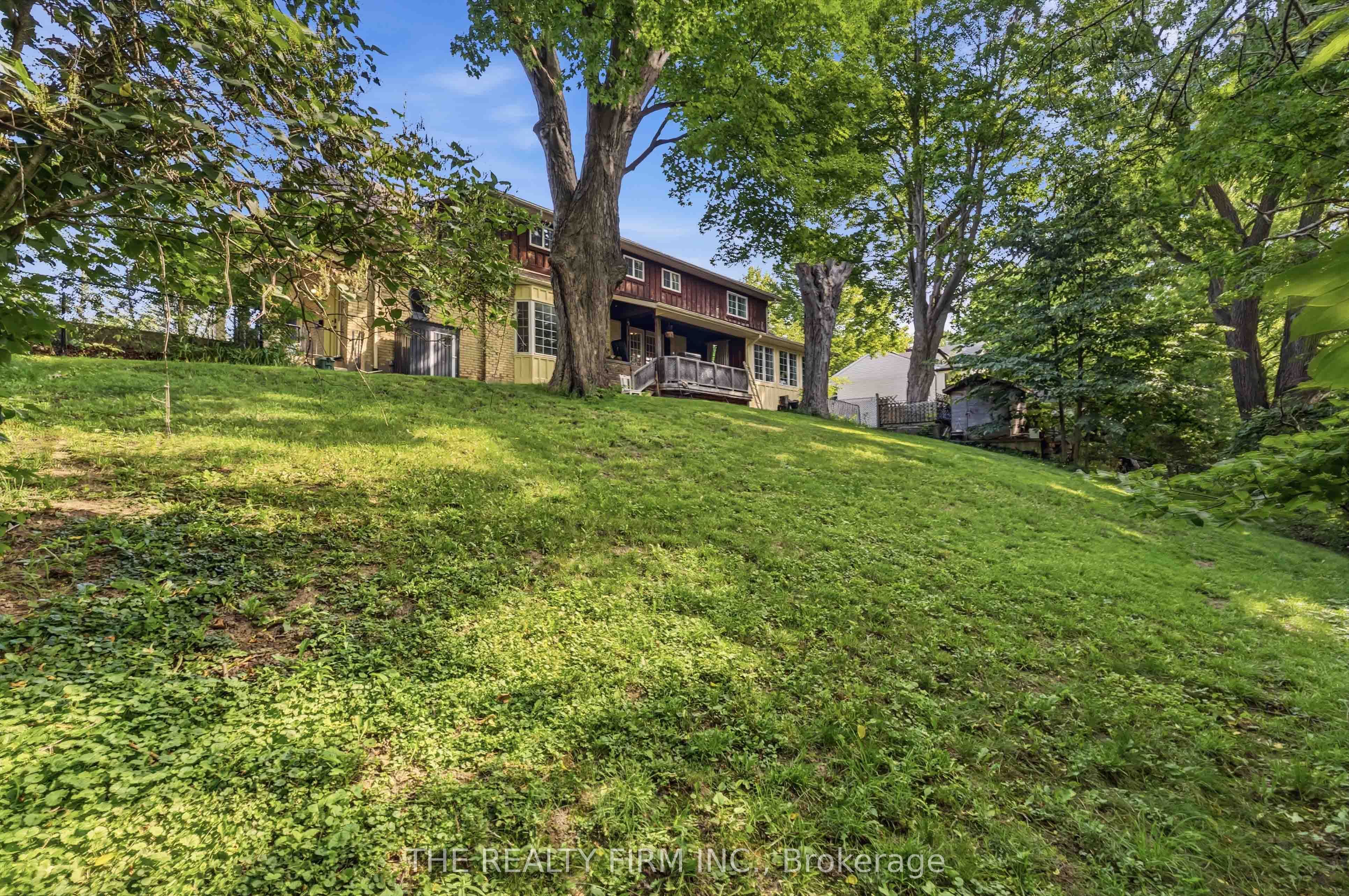 340 Riverside Drive Property Photo 50